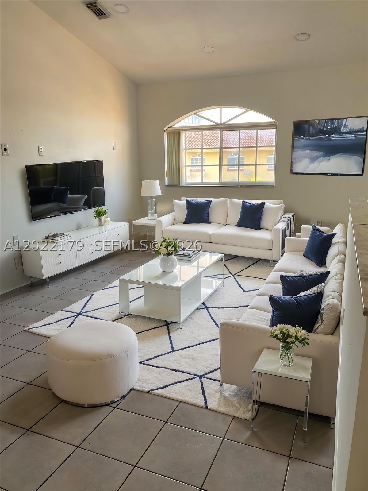 7500 W 20th Ave #202, Hialeah FL 33016