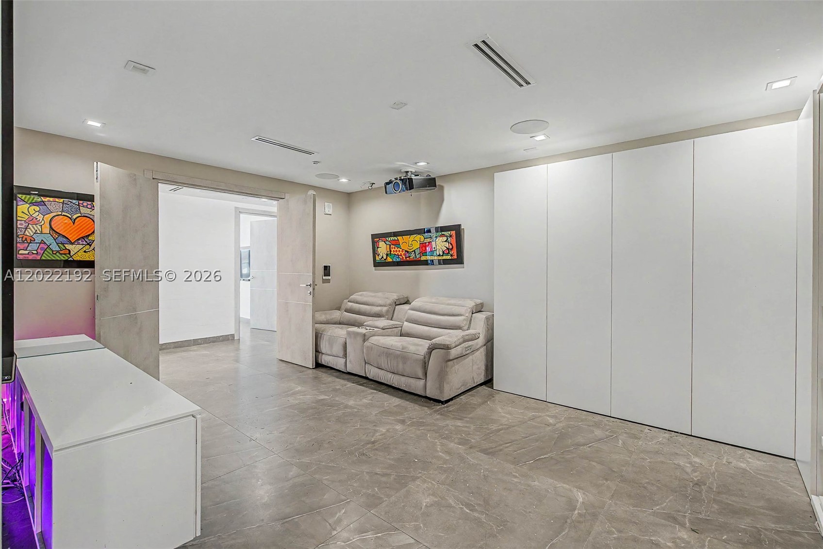 17111 Biscayne Blvd #1405/07, North Miami Beach FL 33160
