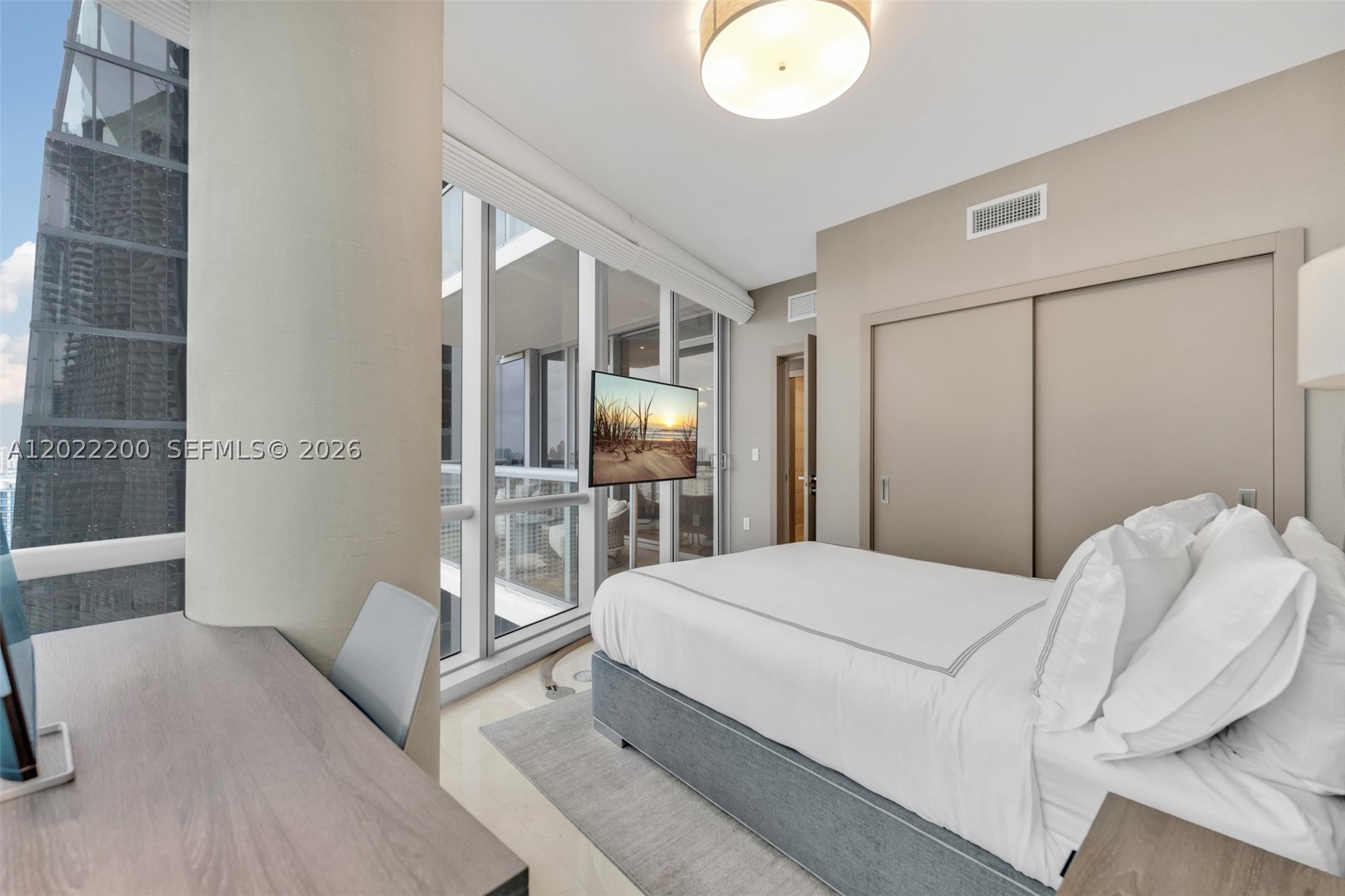17121 Collins Ave #2708, Sunny Isles Beach FL 33160