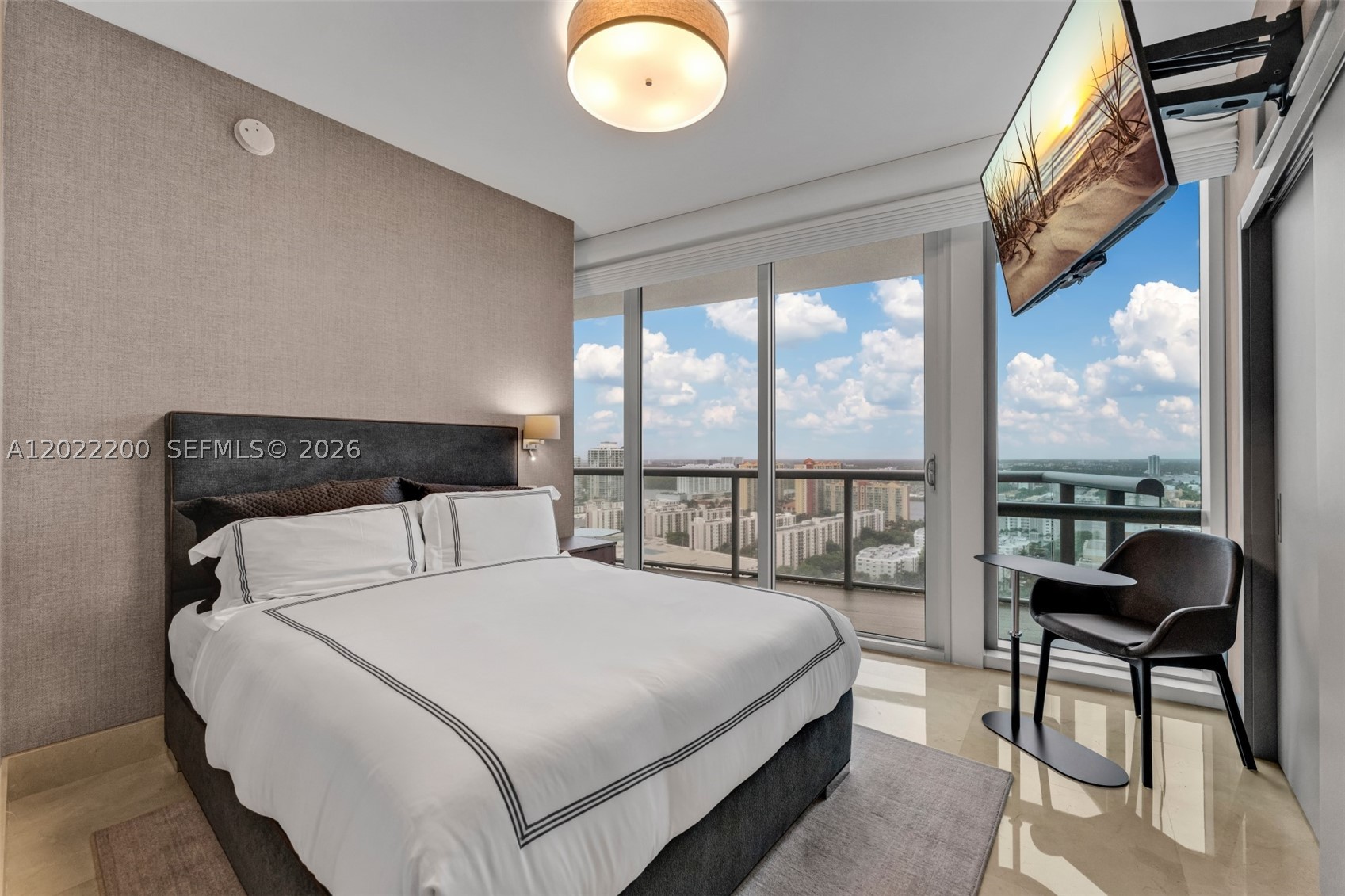 17121 Collins Ave #2708, Sunny Isles Beach FL 33160