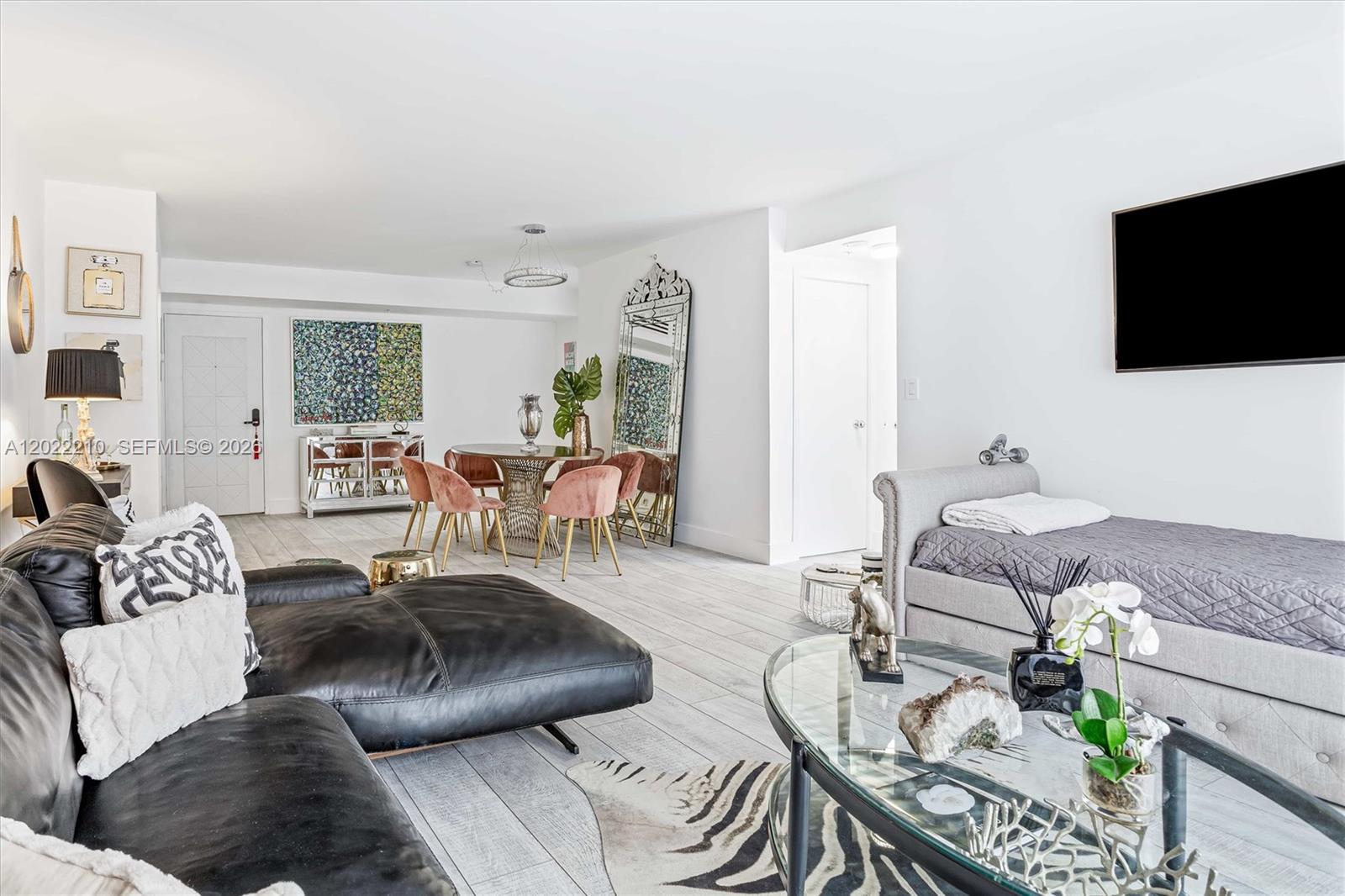 9195 NE Collins Ave #1104, Surfside FL 33154