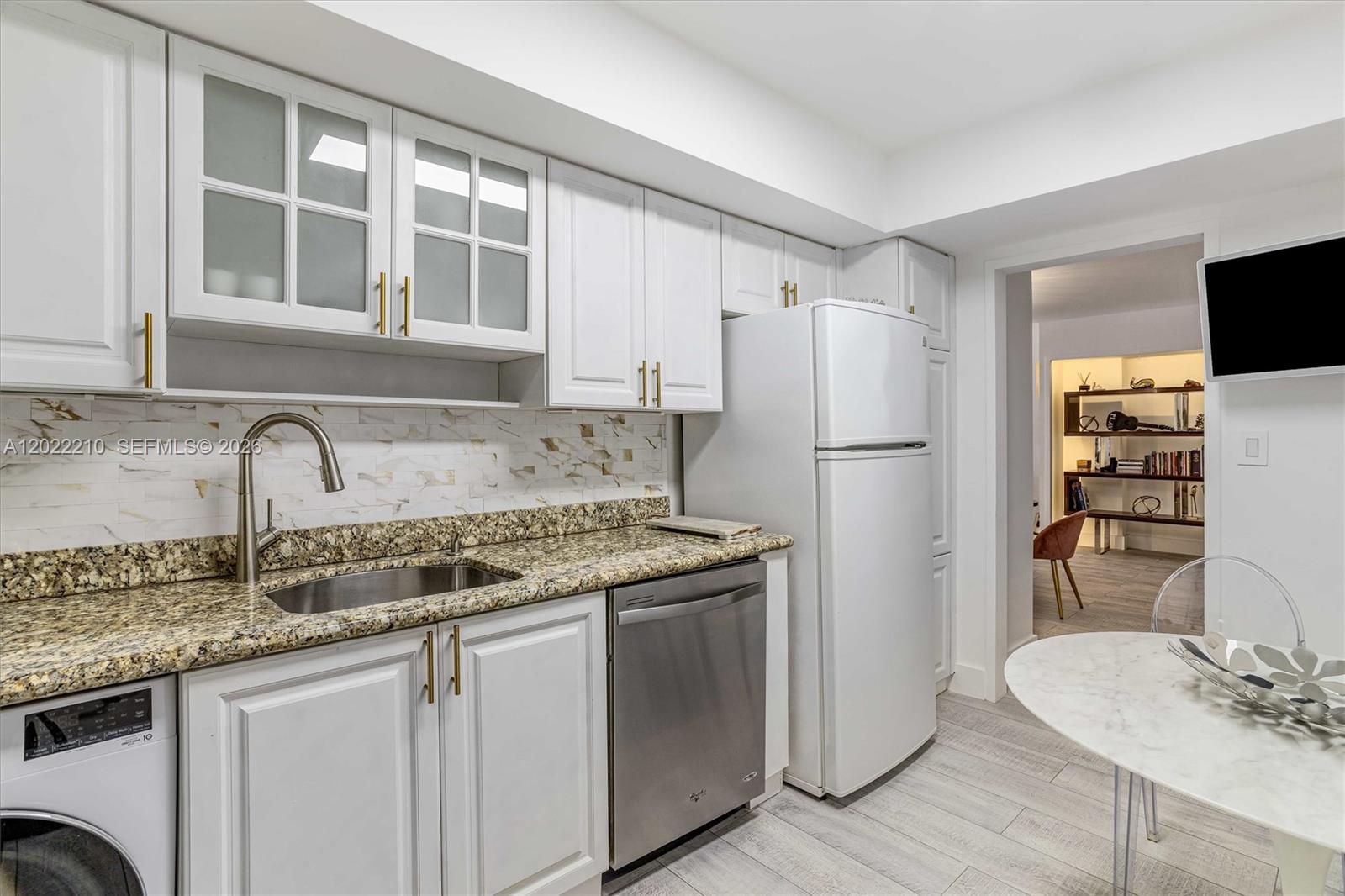 9195 NE Collins Ave #1104, Surfside FL 33154