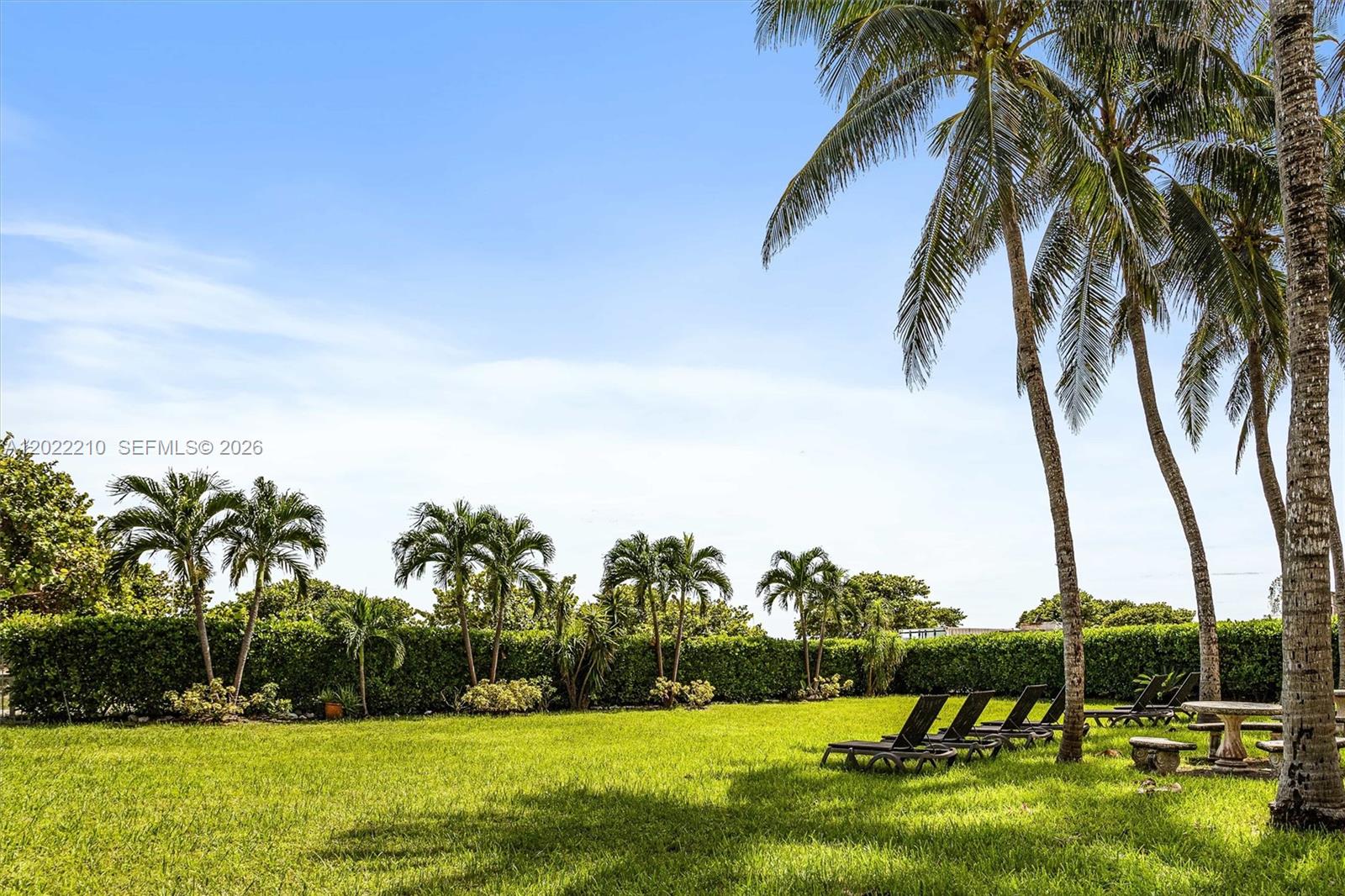 9195 NE Collins Ave #1104, Surfside FL 33154