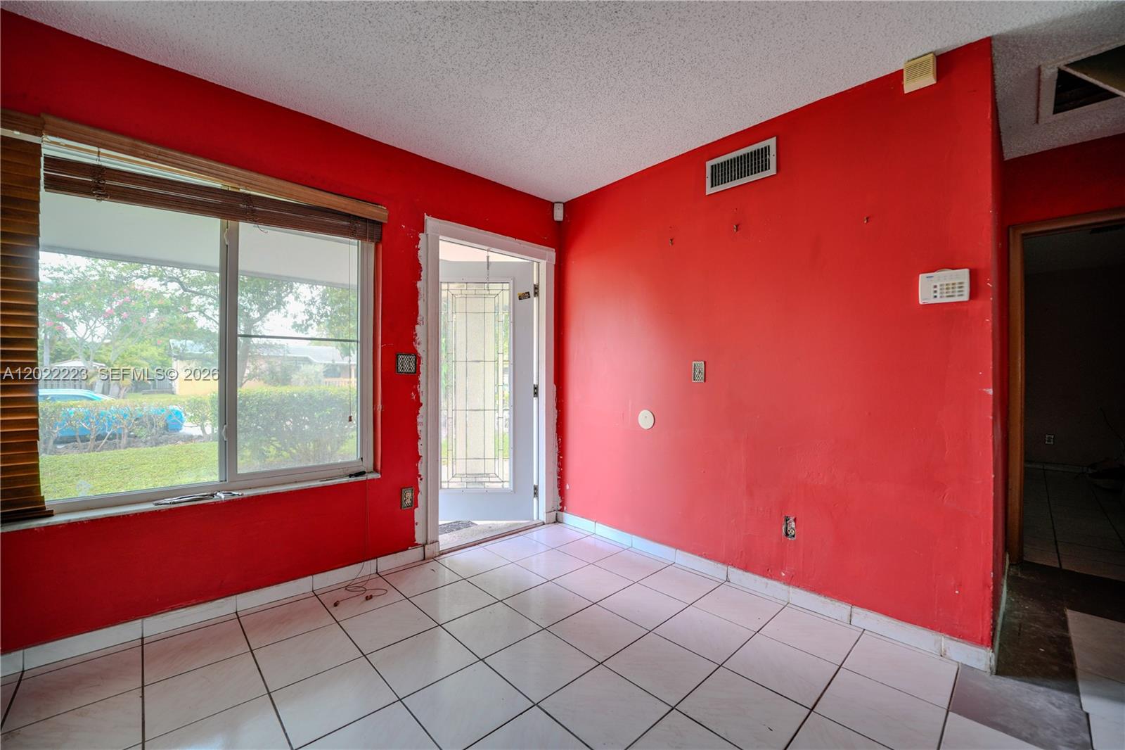 9921 SW 165th Ter, Miami FL 33157