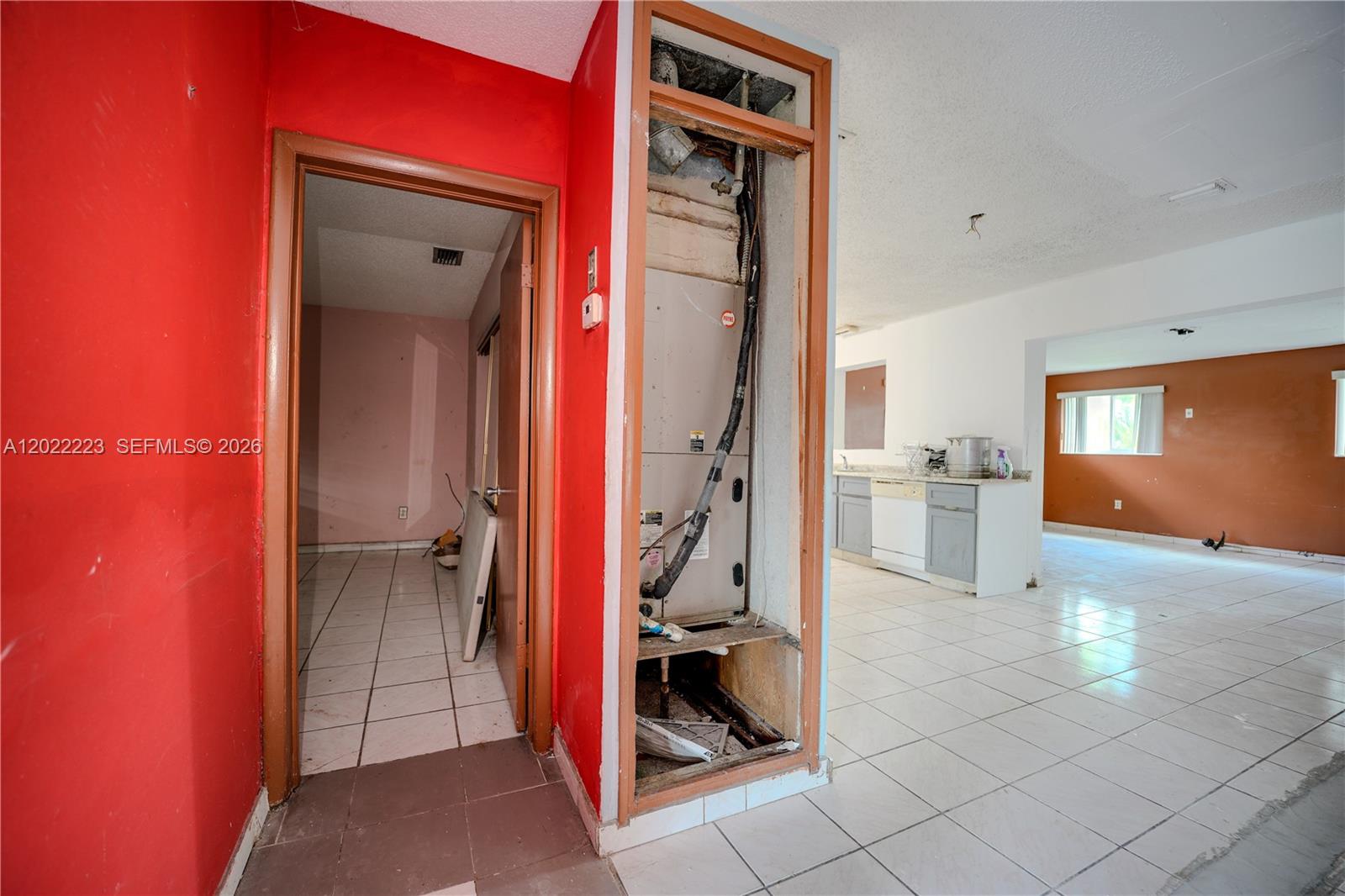 9921 SW 165th Ter, Miami FL 33157