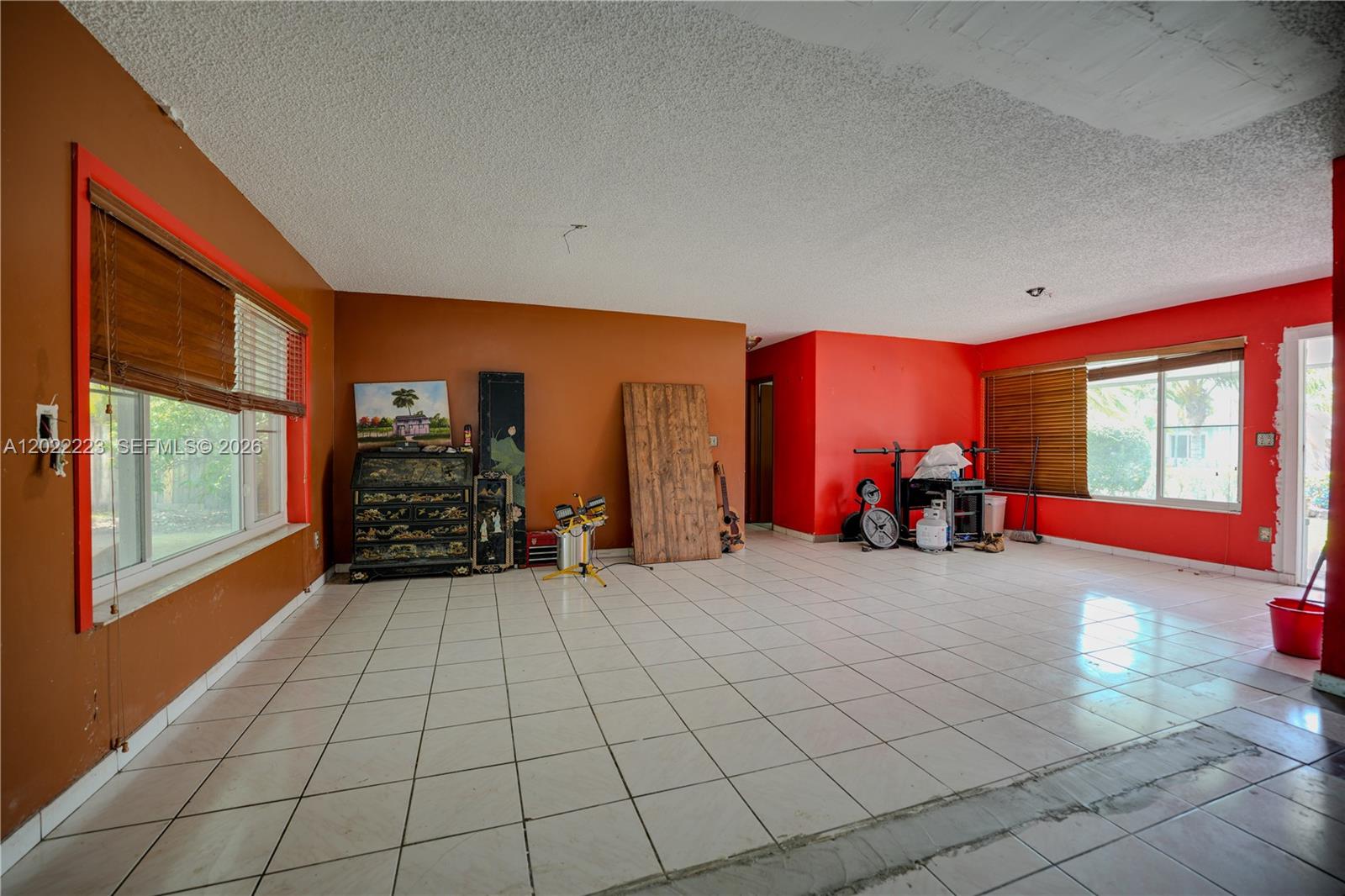 9921 SW 165th Ter, Miami FL 33157