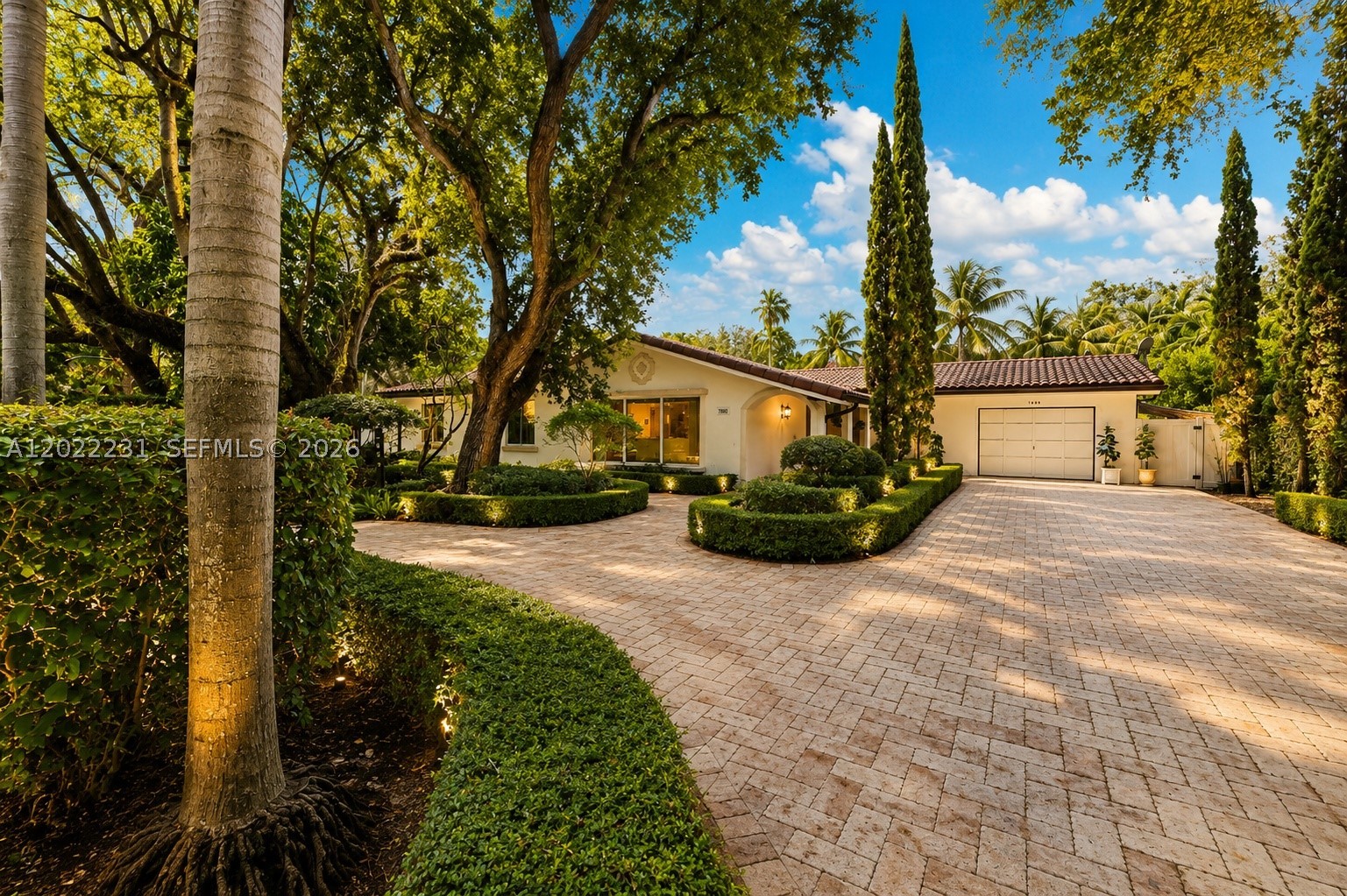 7980 SW 52nd Ave, Miami FL 33143