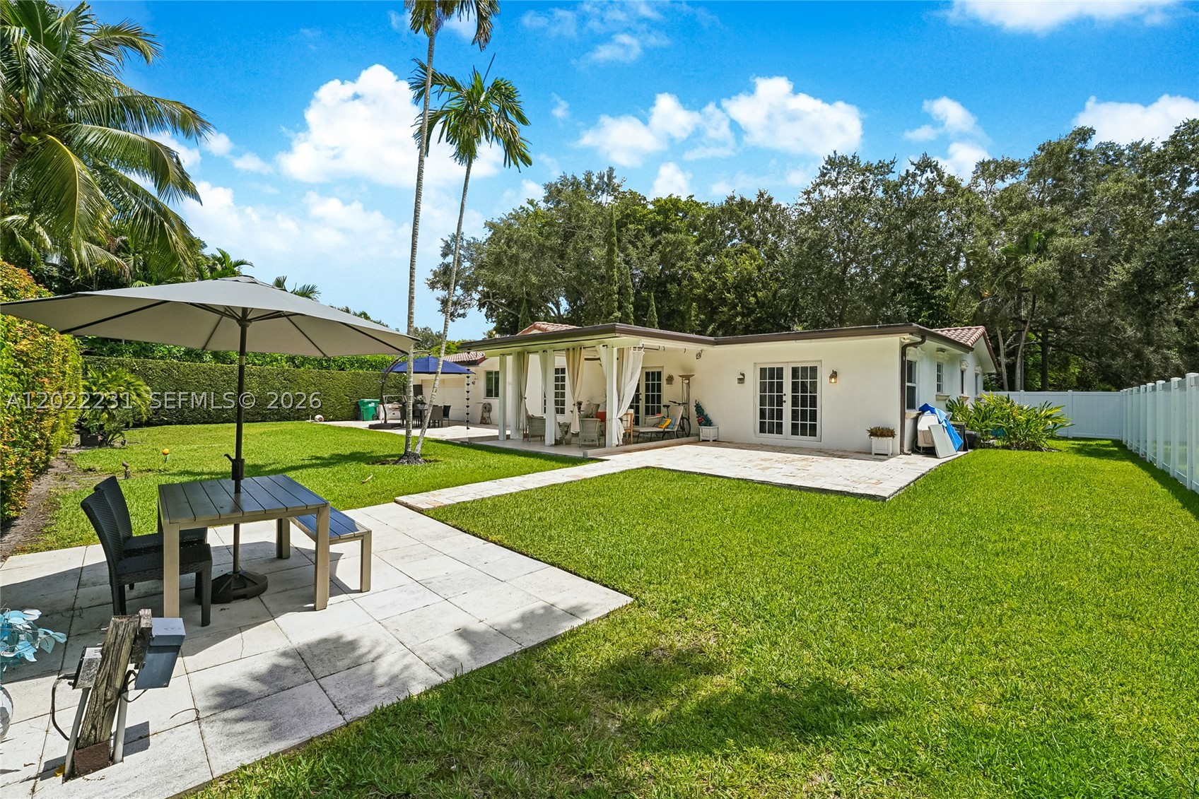 7980 SW 52nd Ave, Miami FL 33143