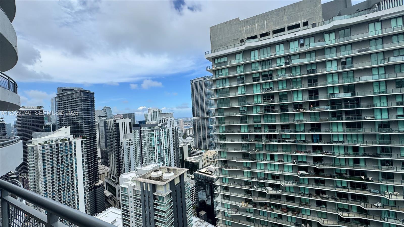 60 SW 13th St #4612, Miami FL 33130