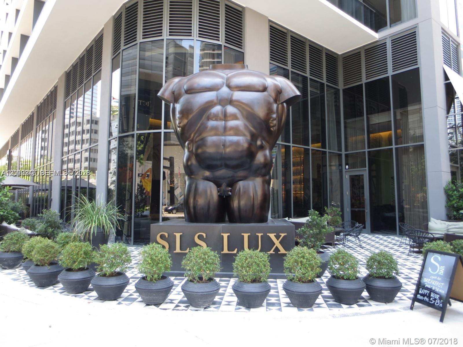 801 S Miami Ave #1709, Miami FL 33130