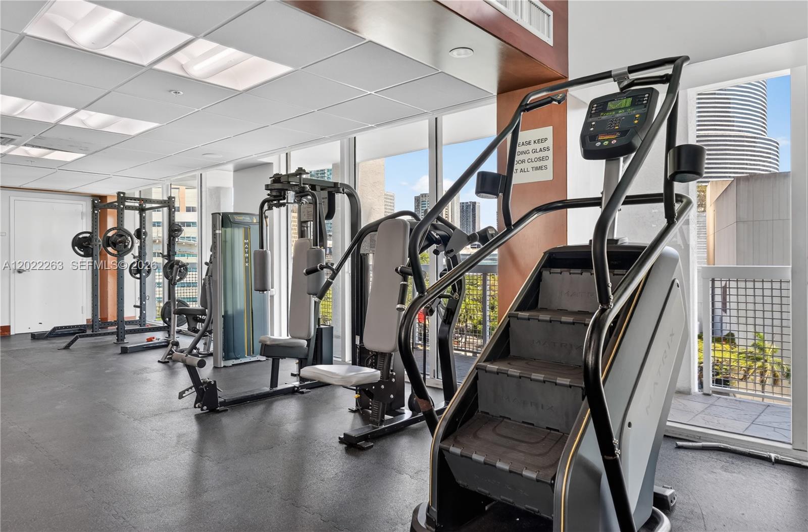 31 SE 5th St #203, Miami FL 33131