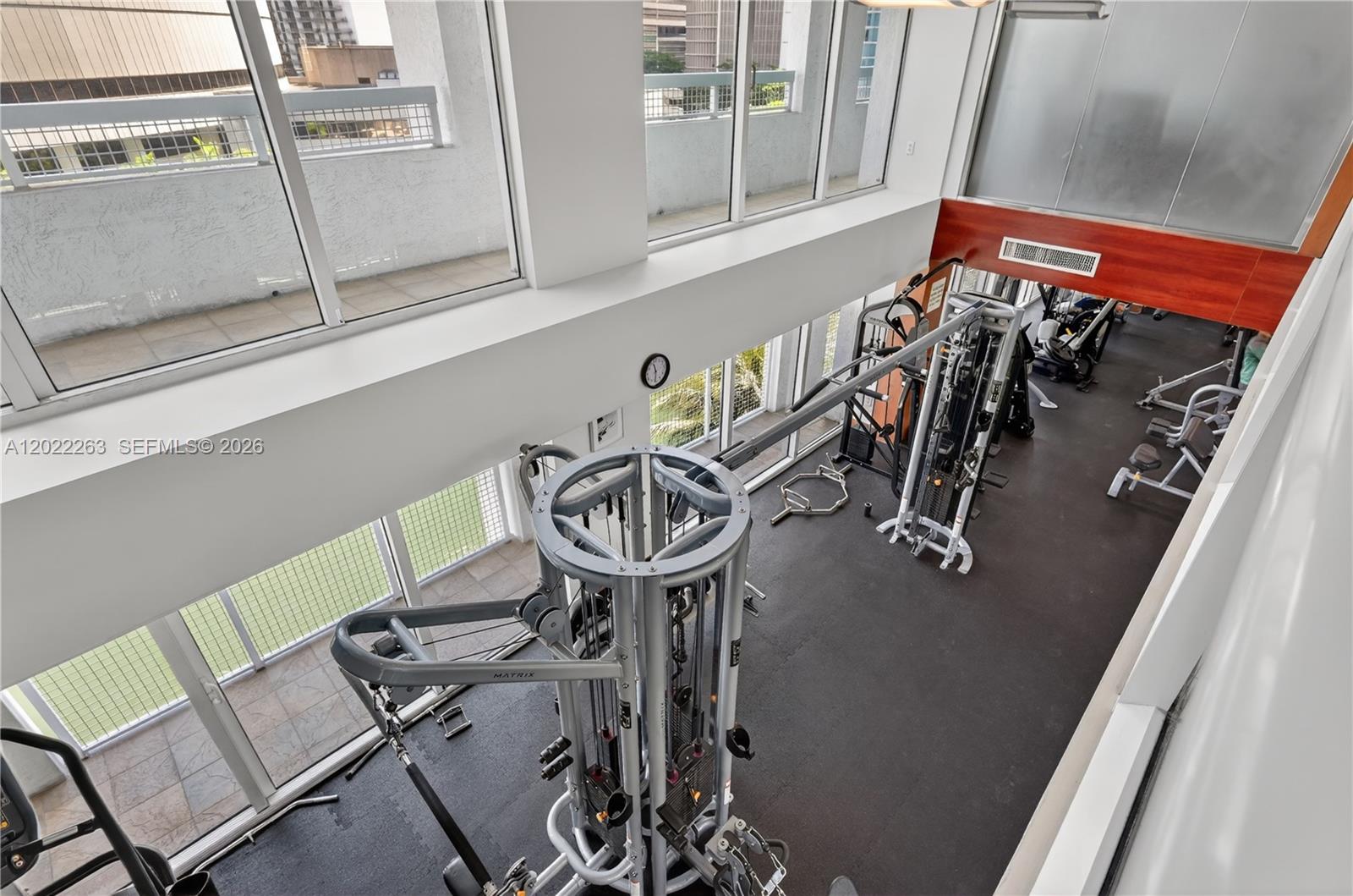 31 SE 5th St #203, Miami FL 33131