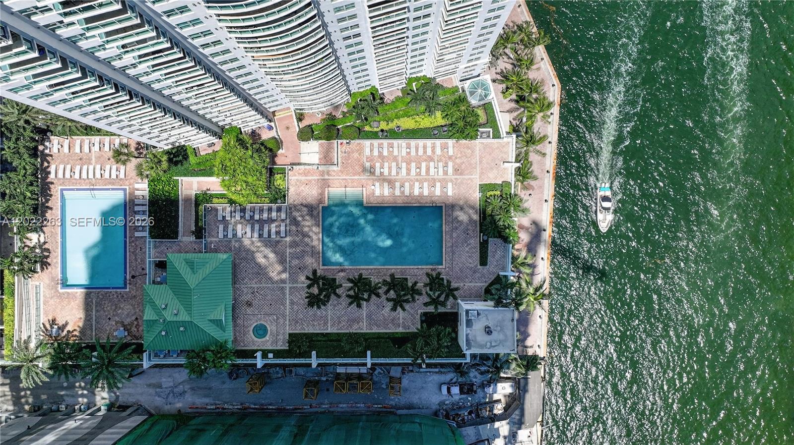 31 SE 5th St #203, Miami FL 33131