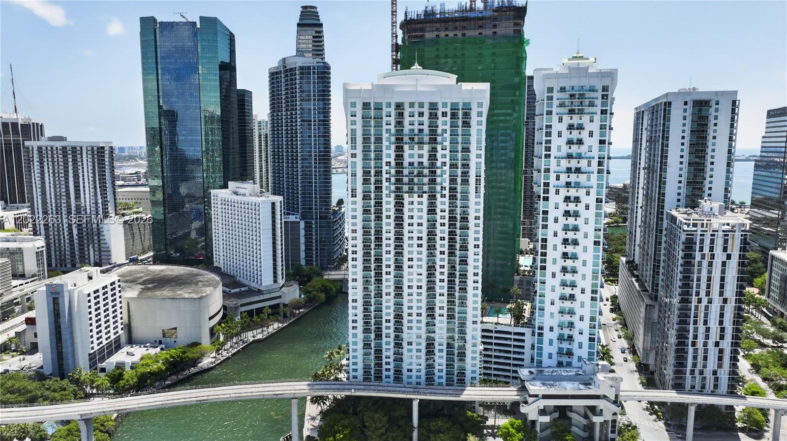 31 SE 5th St #203, Miami FL 33131