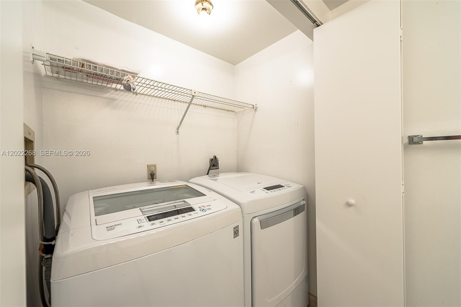 3610 Yacht Club Dr #511, Aventura FL 33180