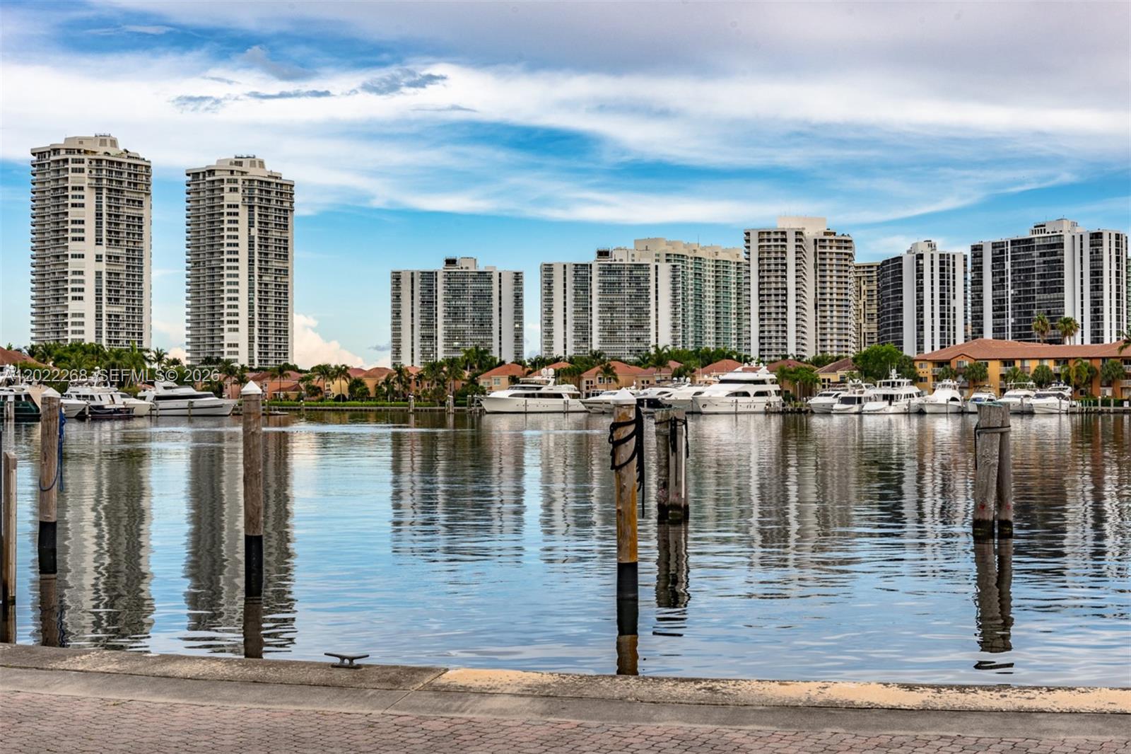 3610 Yacht Club Dr #511, Aventura FL 33180