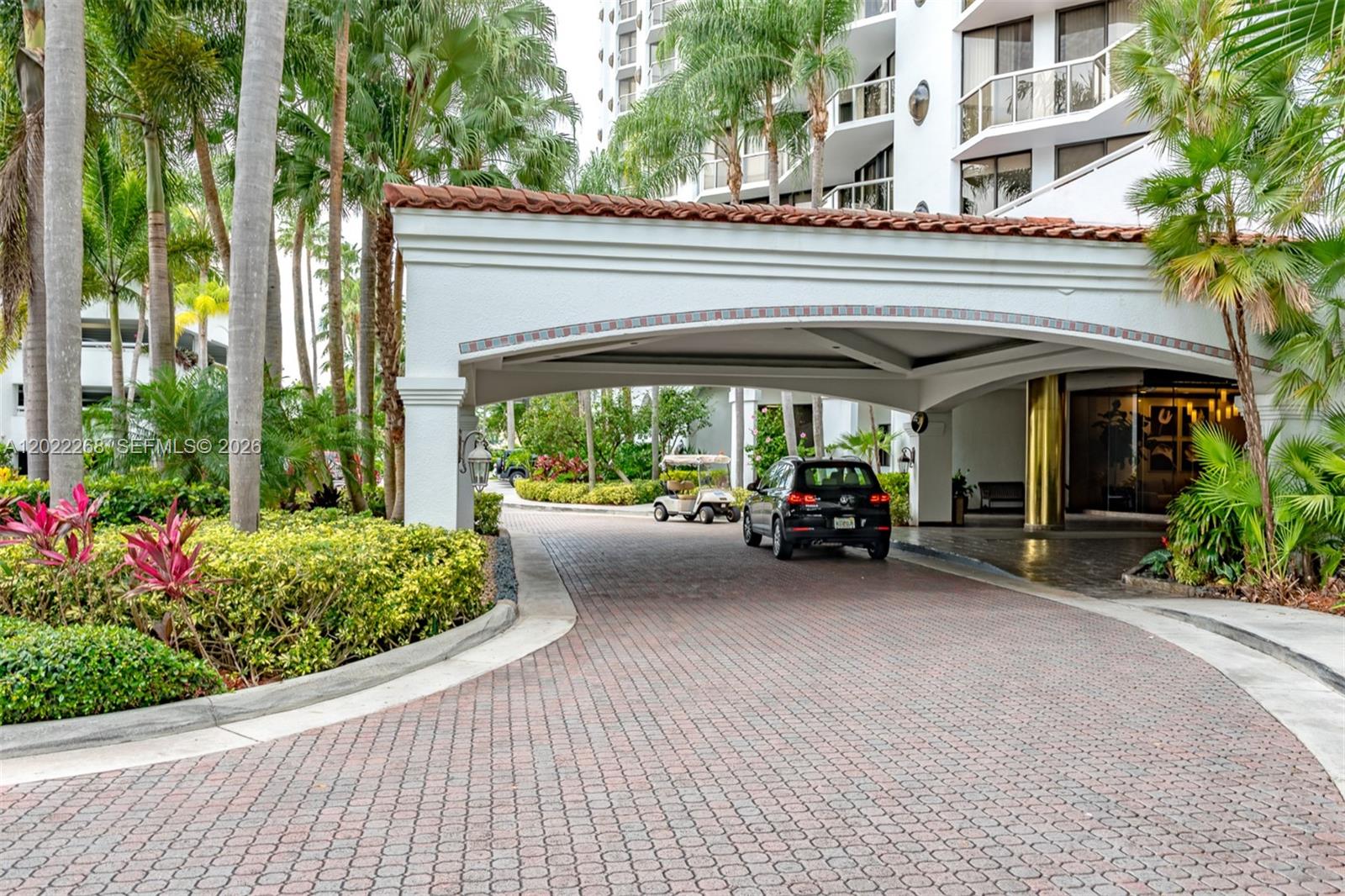 3610 Yacht Club Dr #511, Aventura FL 33180