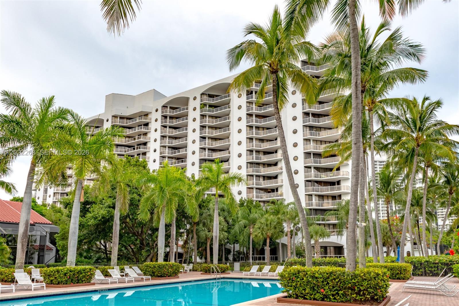 3610 Yacht Club Dr #511, Aventura FL 33180