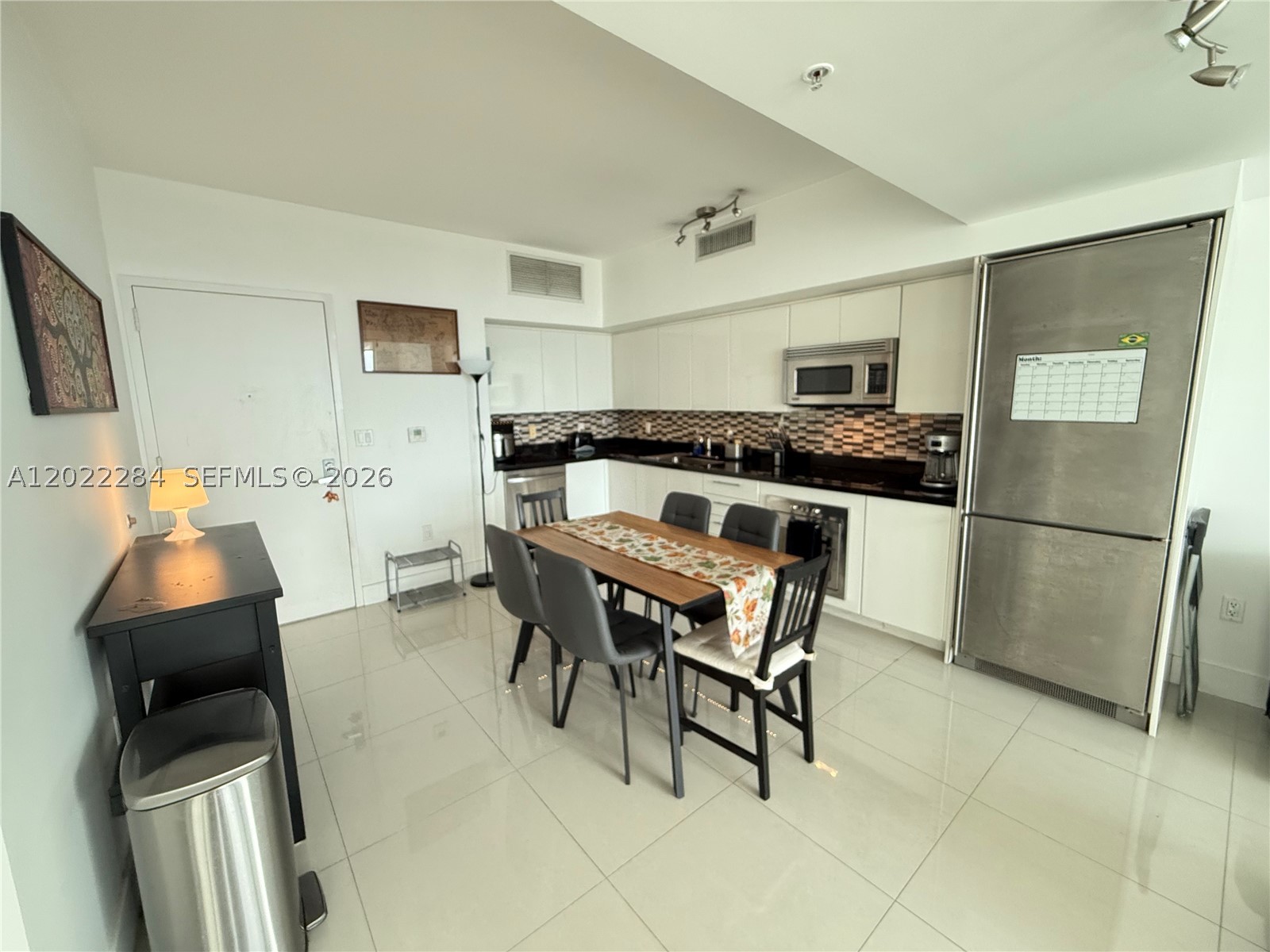 92 SW 3rd St #3709, Miami FL 33130