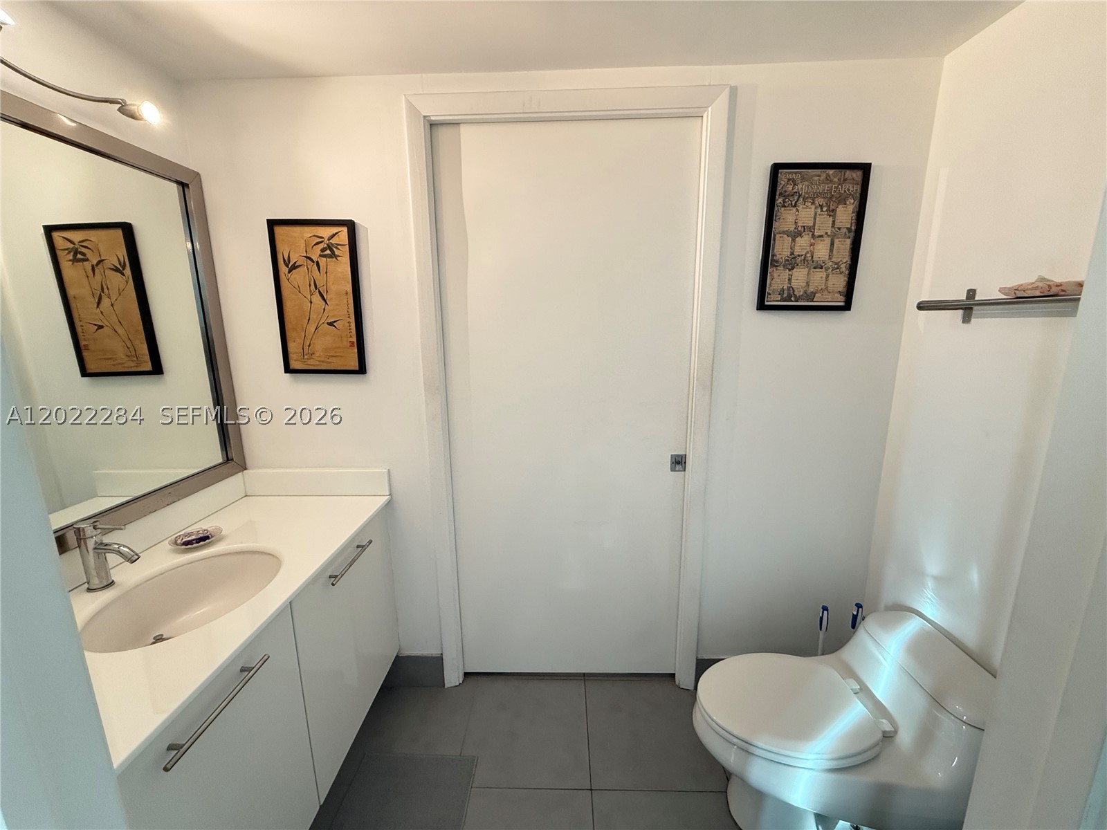 92 SW 3rd St #3709, Miami FL 33130