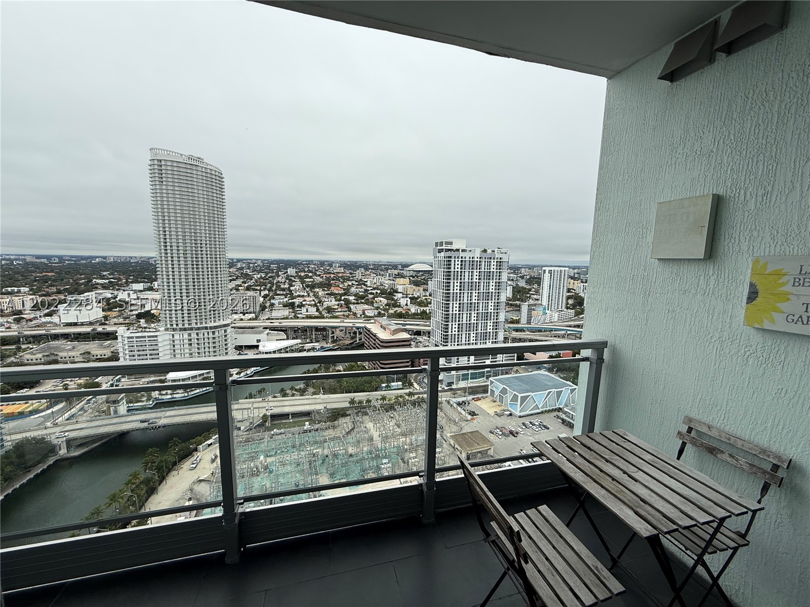 92 SW 3rd St #3709, Miami FL 33130