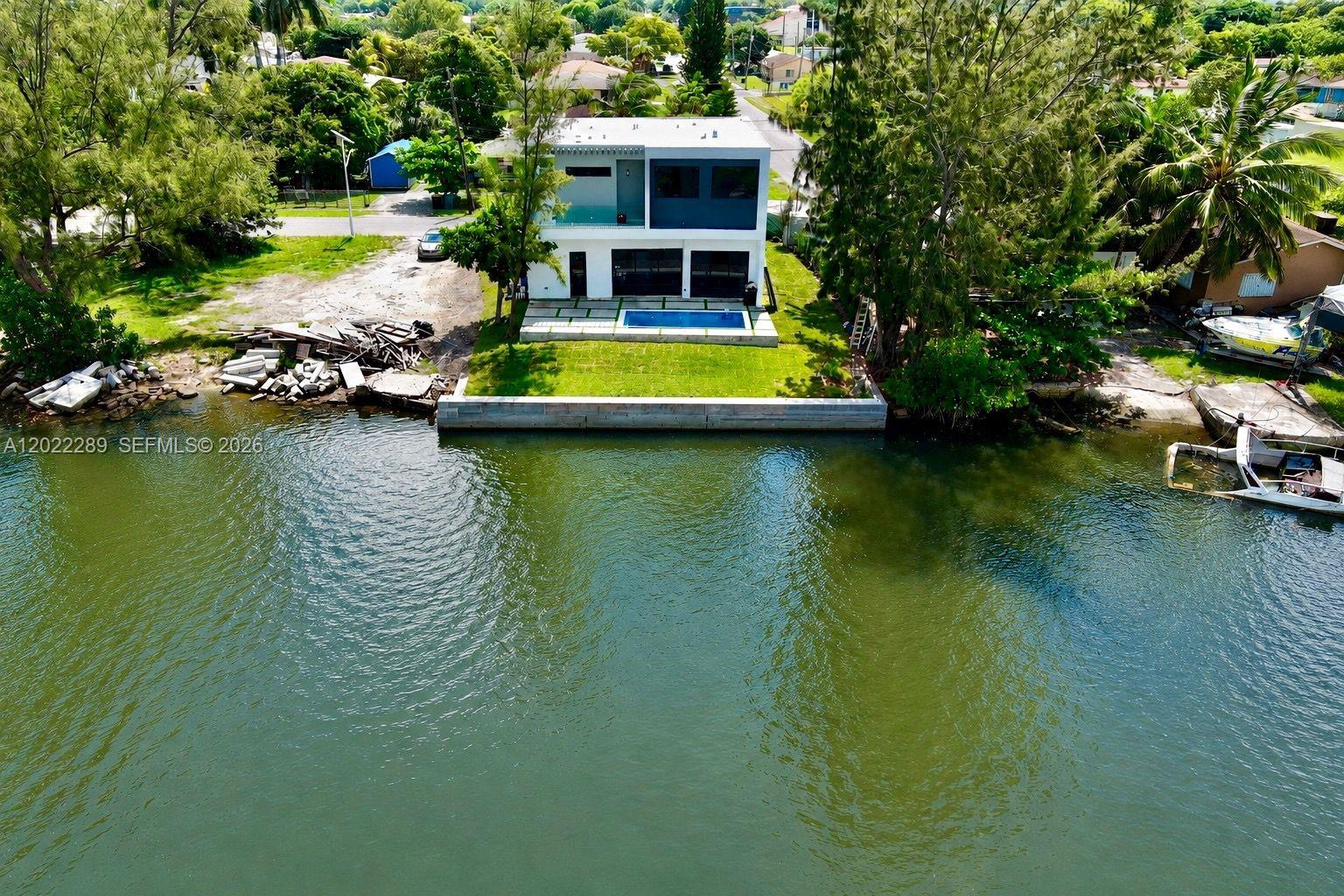 201 NW 14 WAY, Dania Beach FL 33004