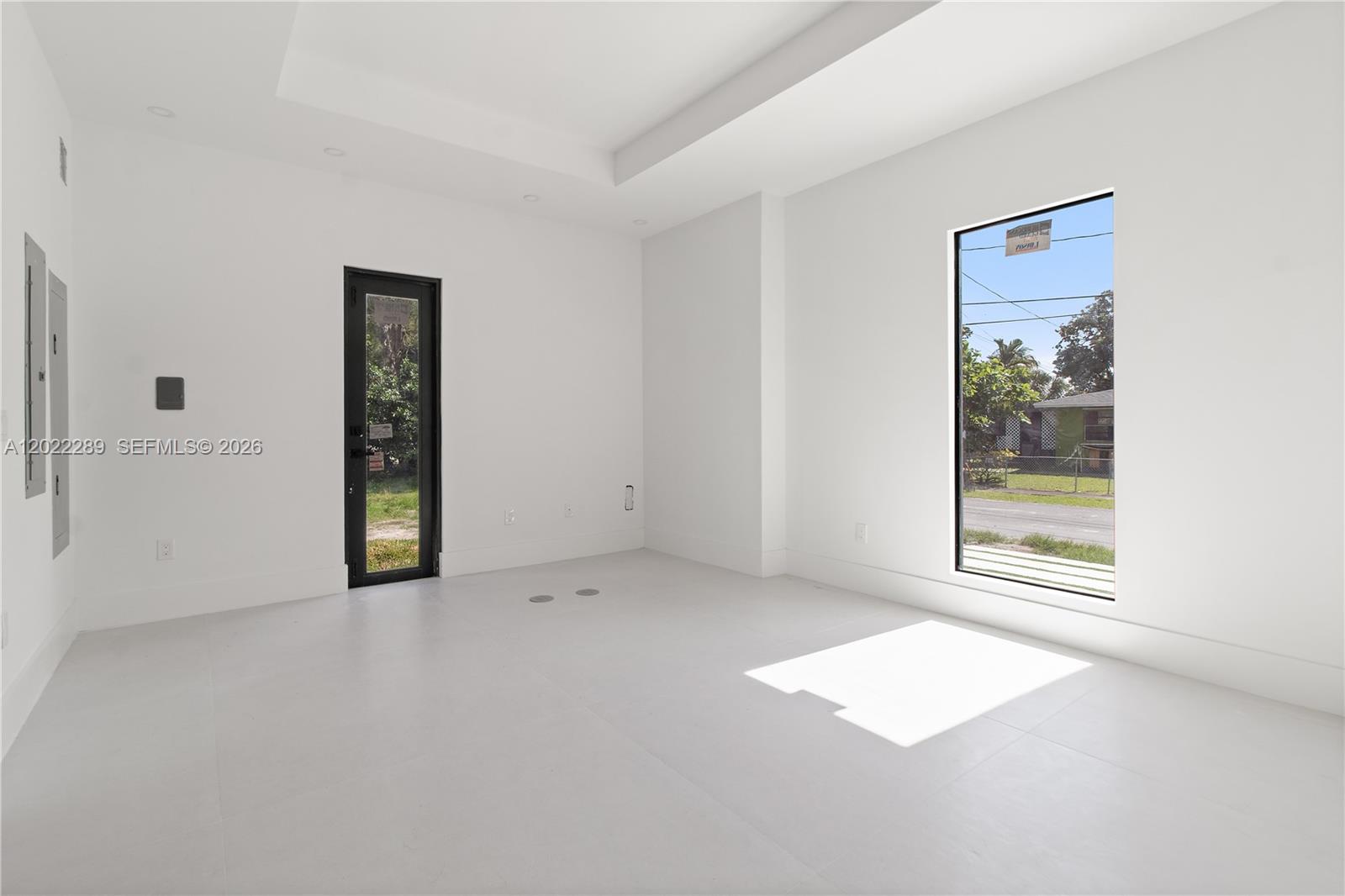 201 NW 14 WAY, Dania Beach FL 33004