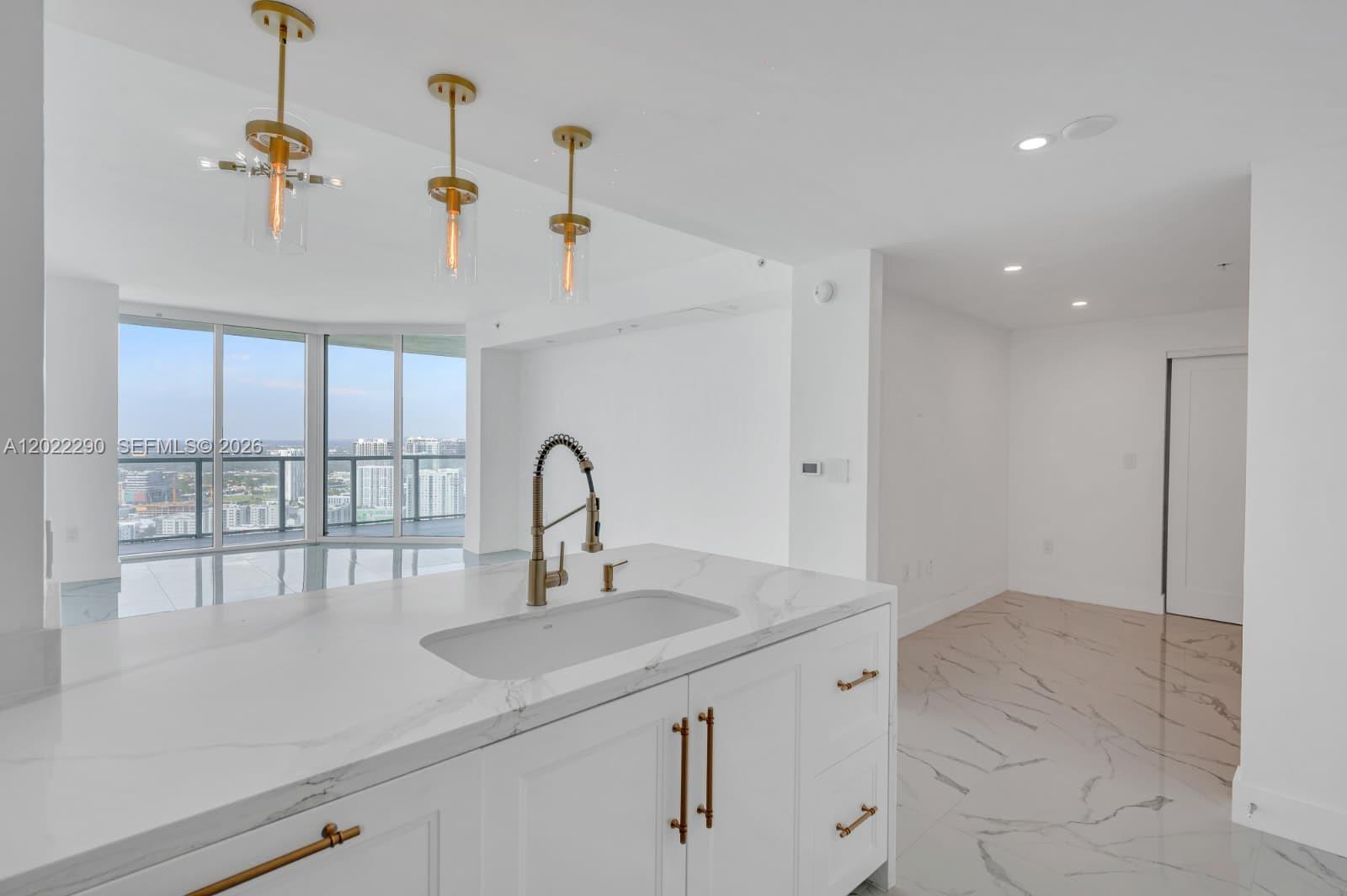 1900 N Bayshore Dr #3716, Miami FL 33132