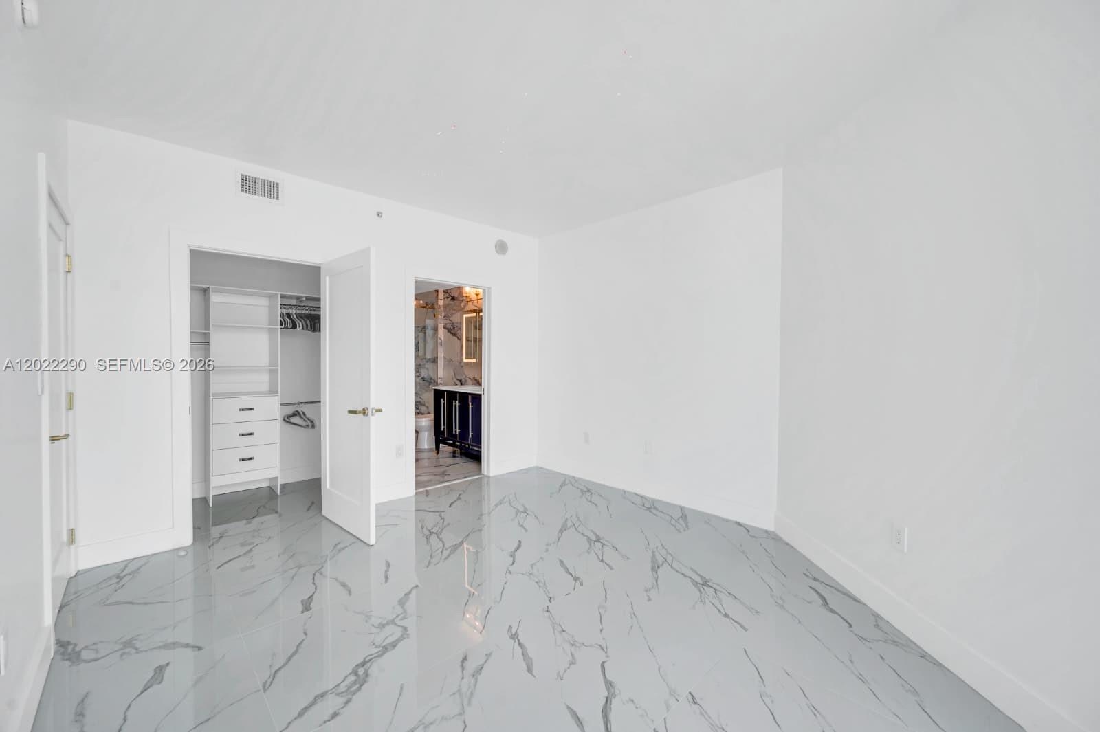 1900 N Bayshore Dr #3716, Miami FL 33132