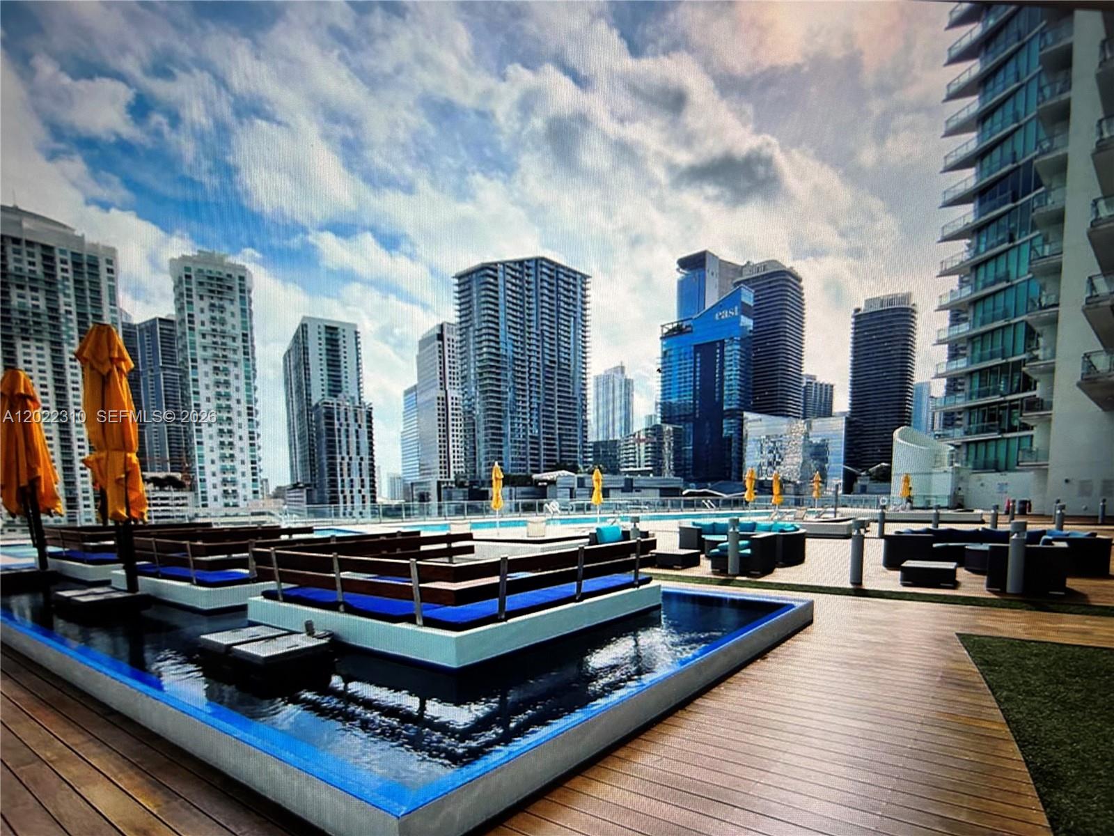 92 SW 3rd St #3703, Miami FL 33130