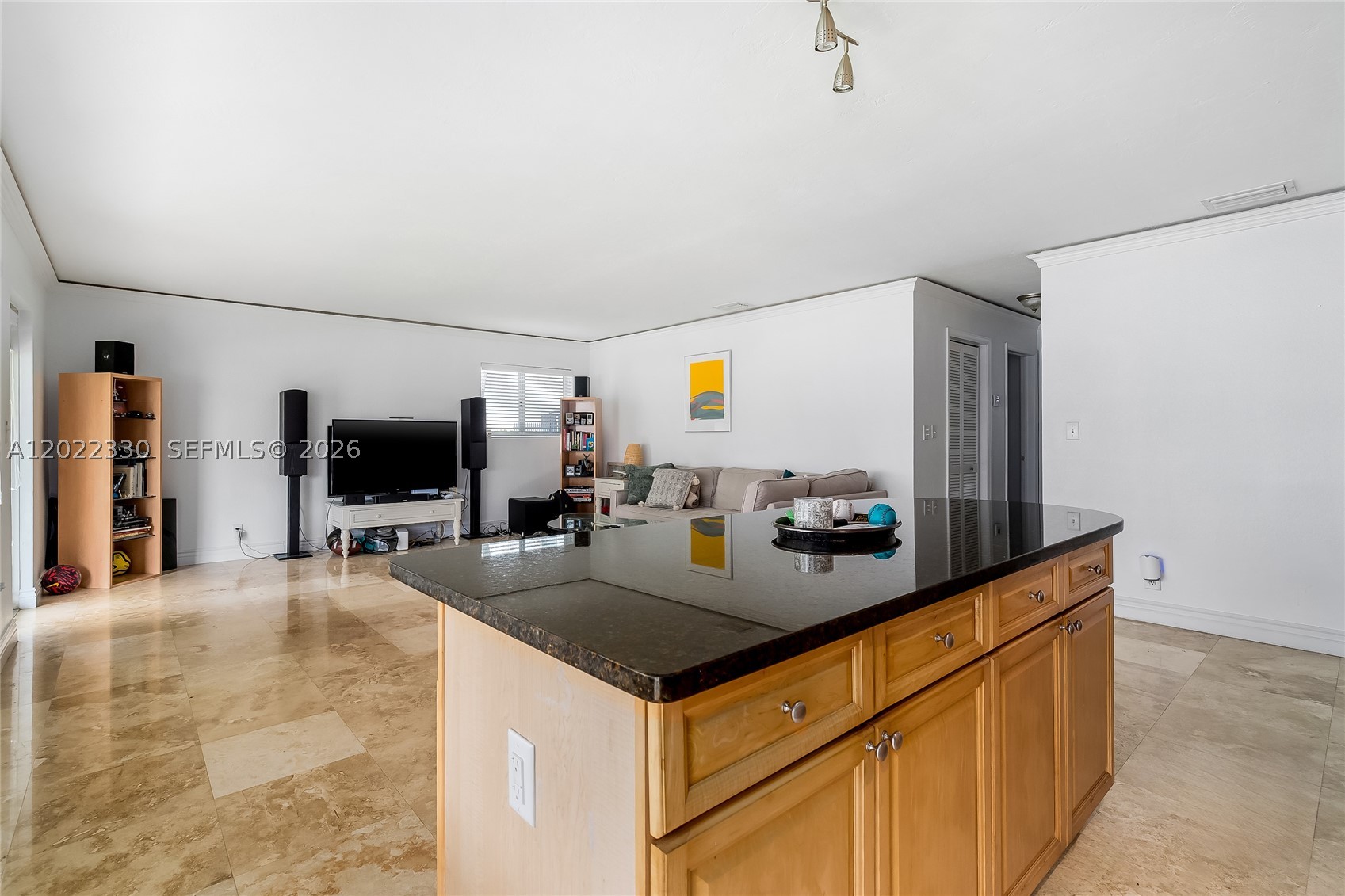 2881 NE 32nd St #111, Fort Lauderdale FL 33306