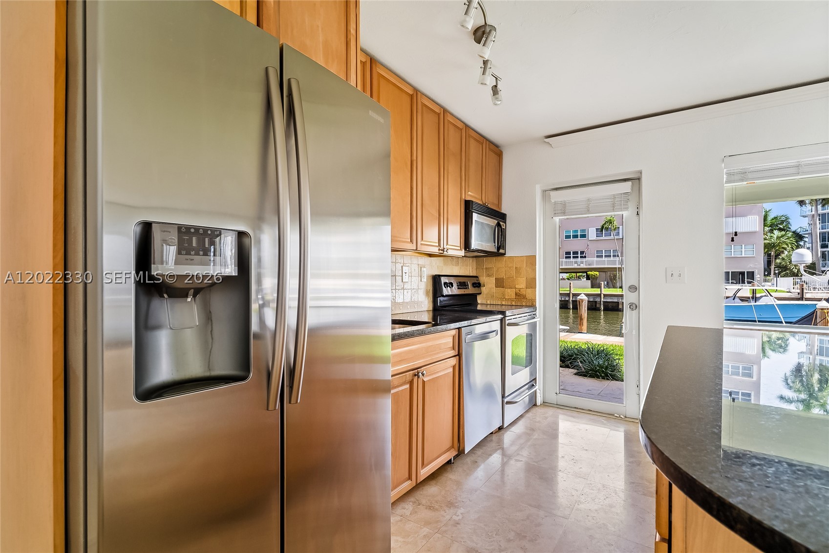 2881 NE 32nd St #111, Fort Lauderdale FL 33306