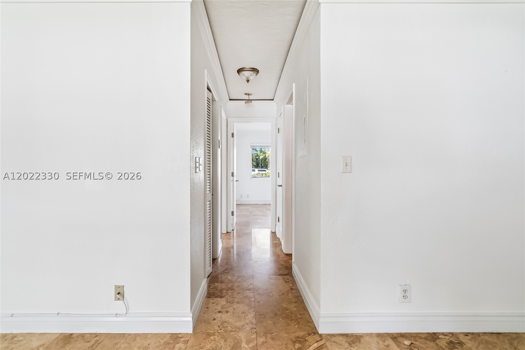 2881 NE 32nd St #111, Fort Lauderdale FL 33306