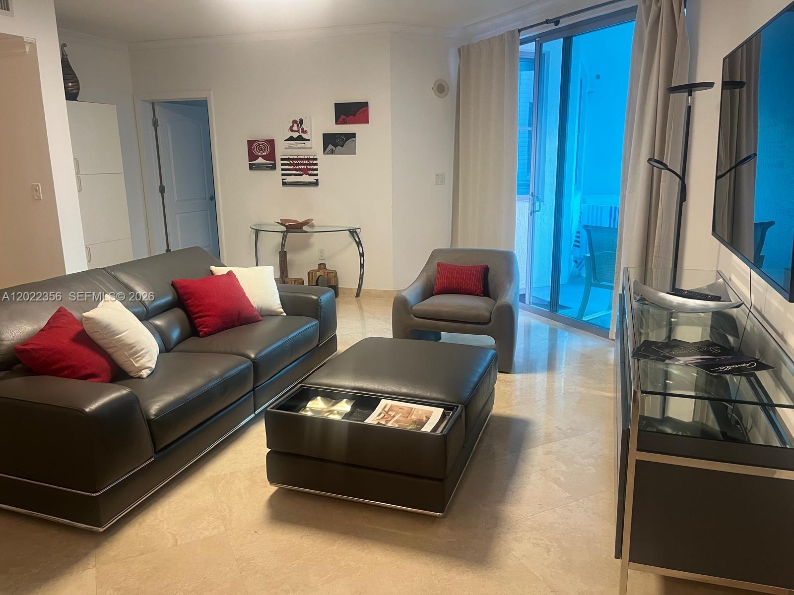 110 Washington Ave #1614, Miami Beach FL 33139