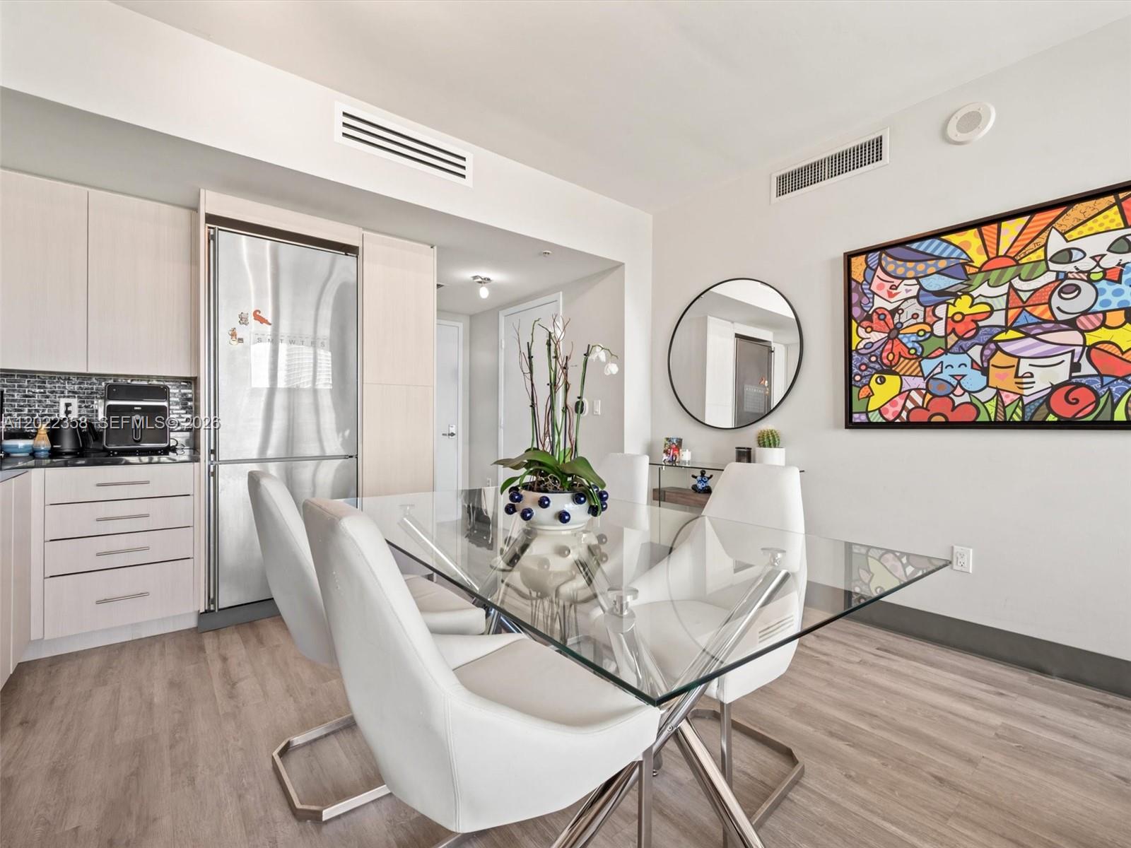 92 SW 3rd St #1607, Miami FL 33130