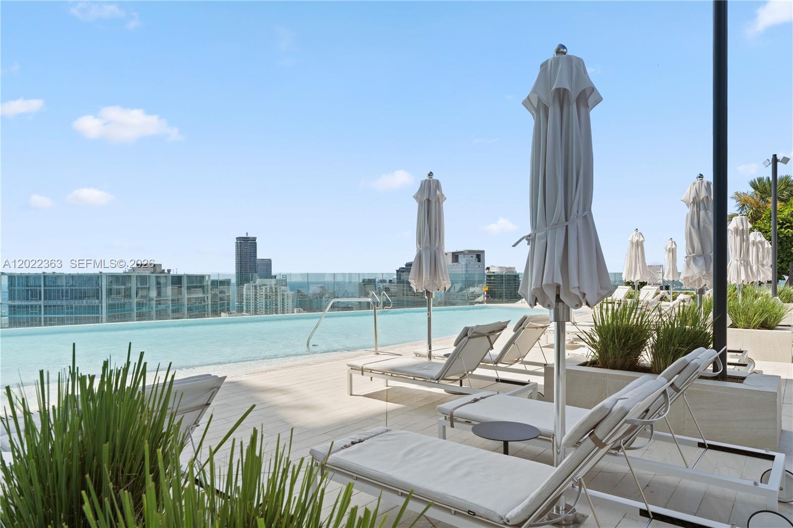 300 Biscayne Blvd Way #1406, Miami FL 33131