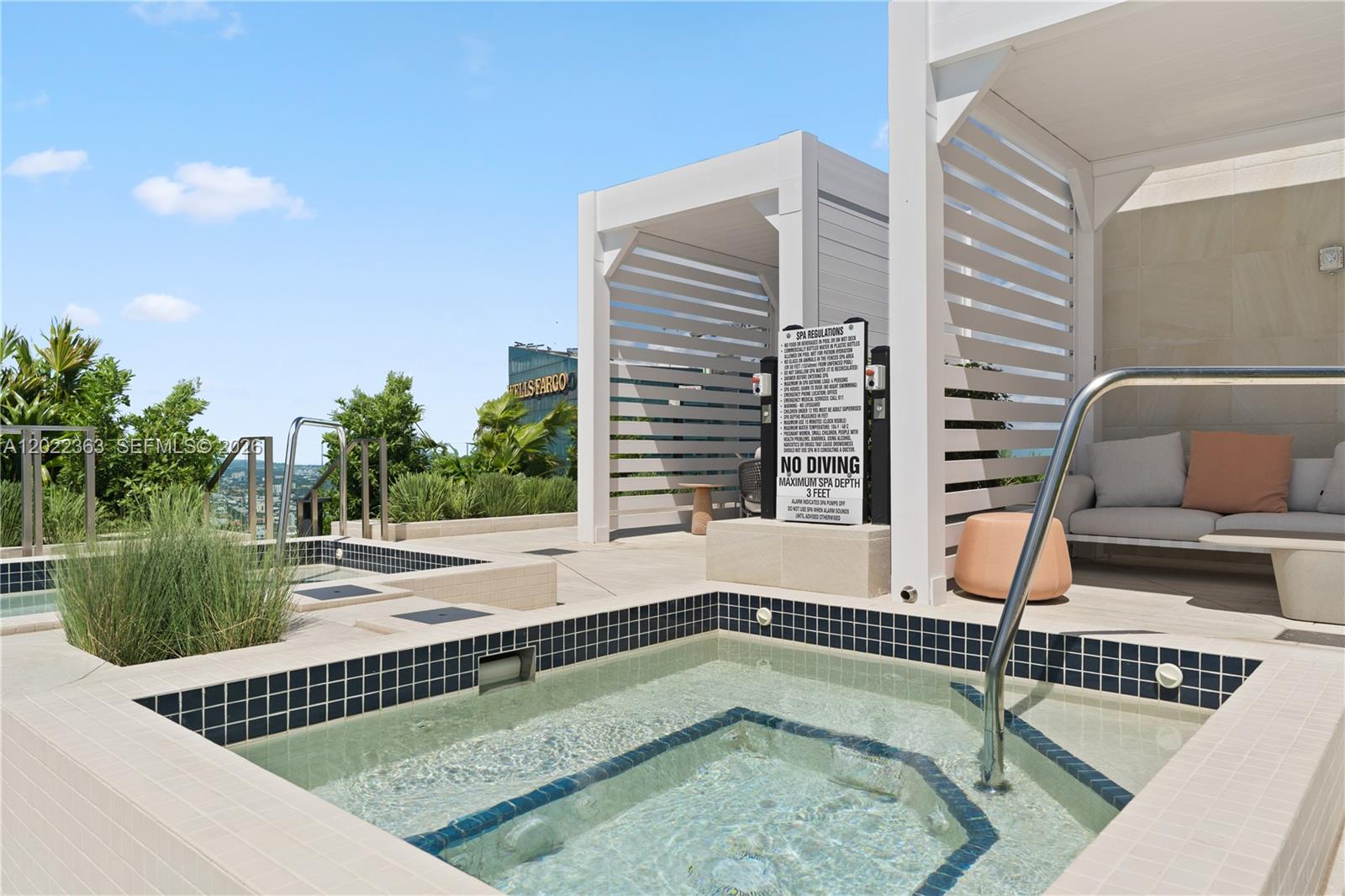 300 Biscayne Blvd Way #1406, Miami FL 33131
