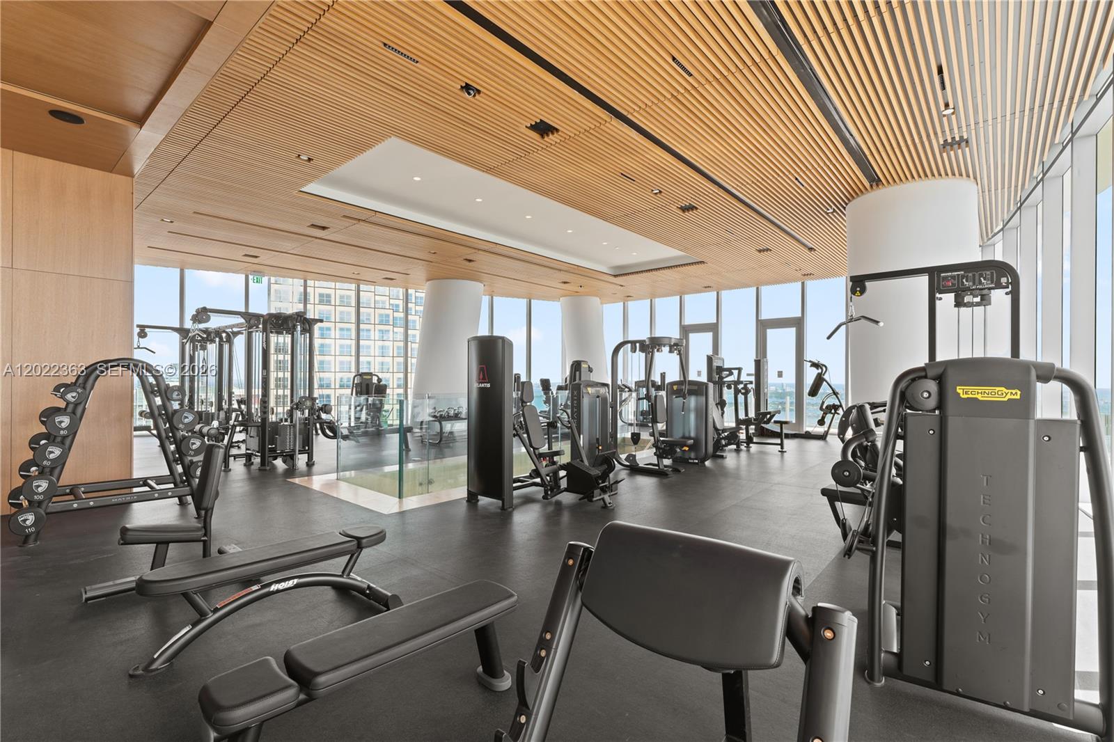 300 Biscayne Blvd Way #1406, Miami FL 33131