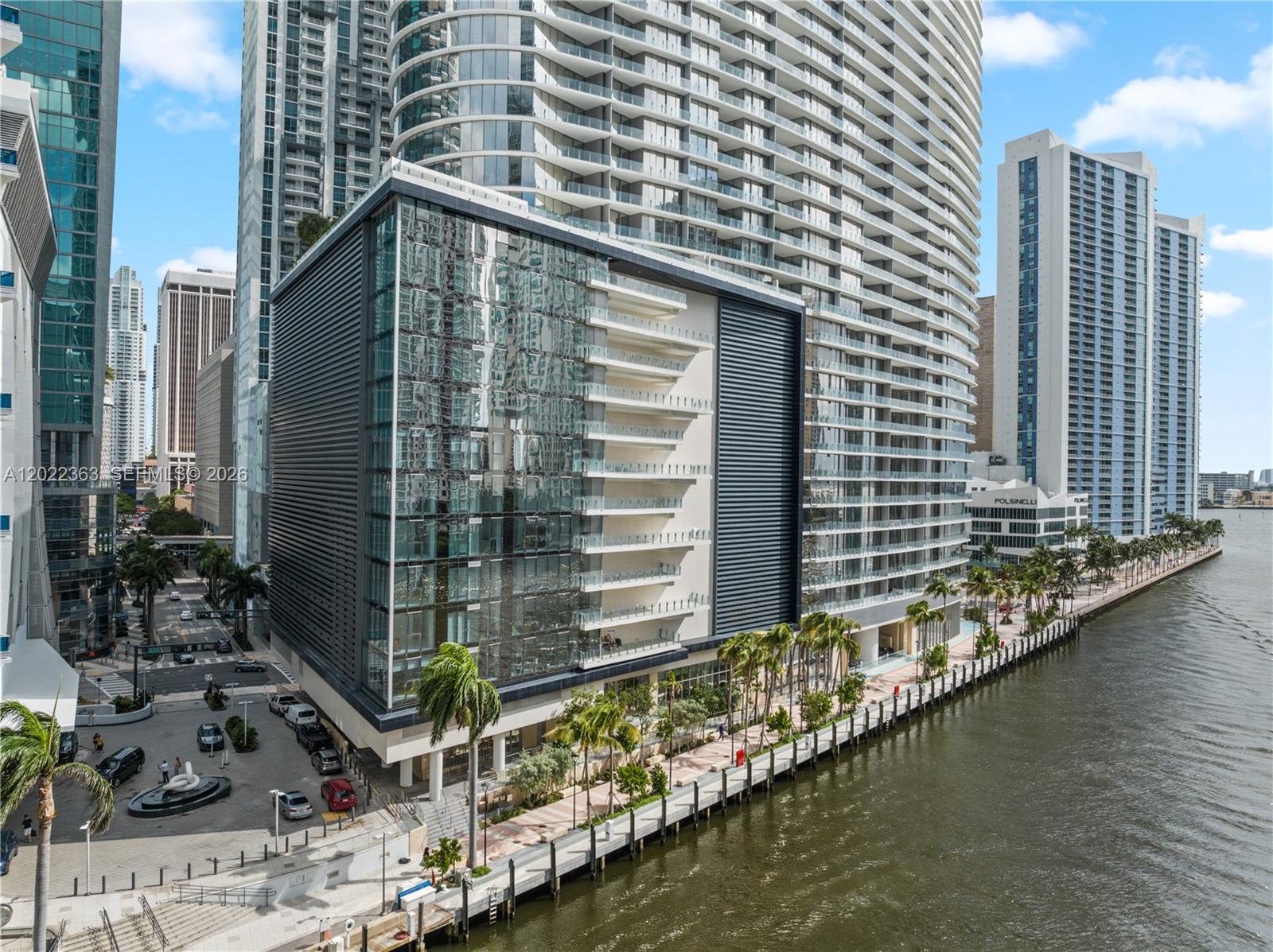 300 Biscayne Blvd Way #1406, Miami FL 33131