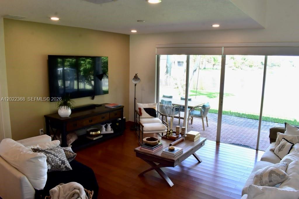 5273 SW 158th Ave, Miramar FL 33027