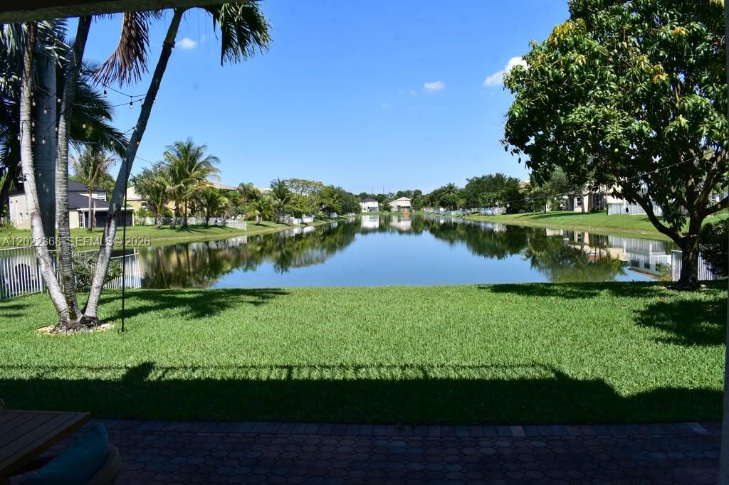 5273 SW 158th Ave, Miramar FL 33027