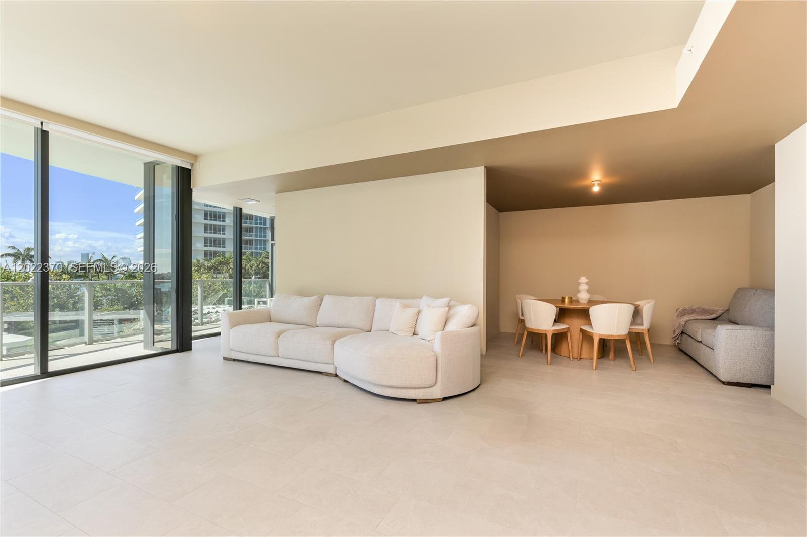 500 Alton Rd #802, Miami Beach FL 33139