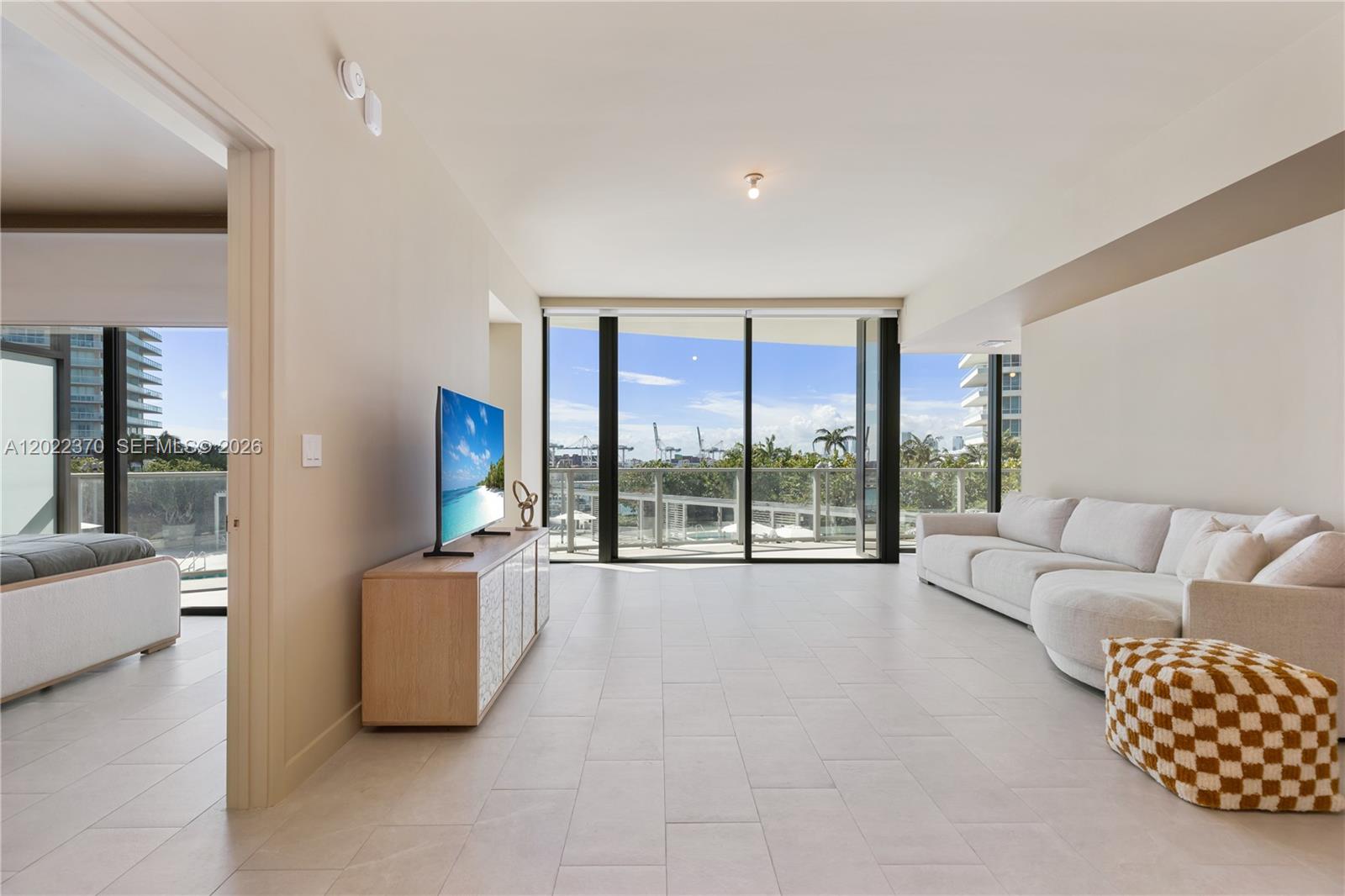 500 Alton Rd #802, Miami Beach FL 33139