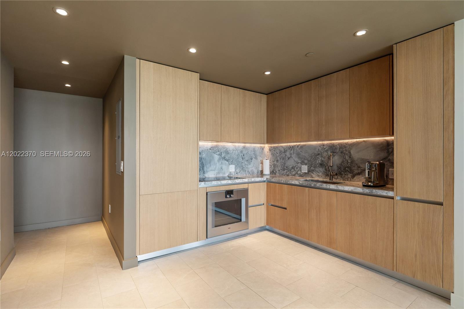 500 Alton Rd #802, Miami Beach FL 33139