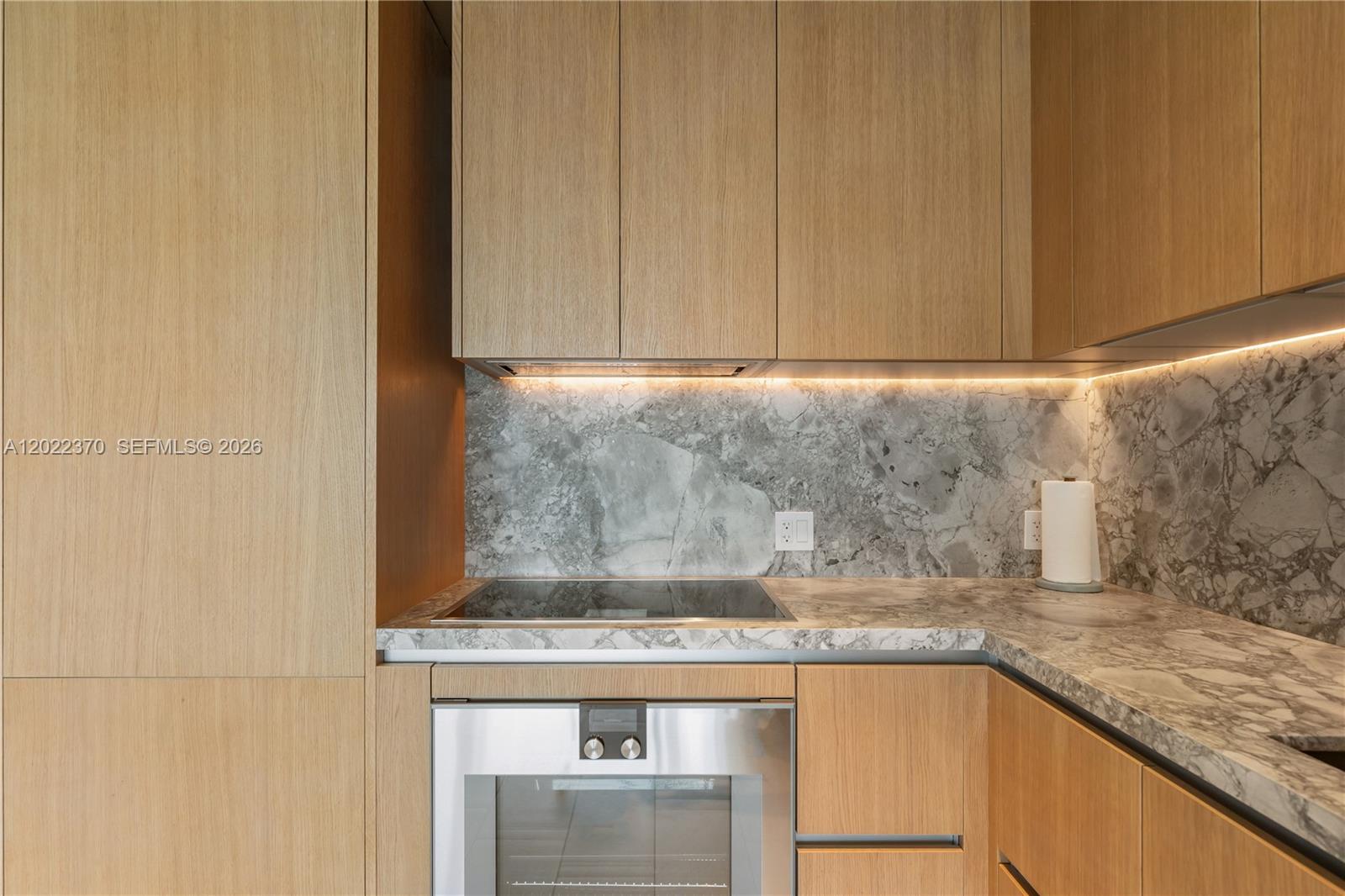 500 Alton Rd #802, Miami Beach FL 33139