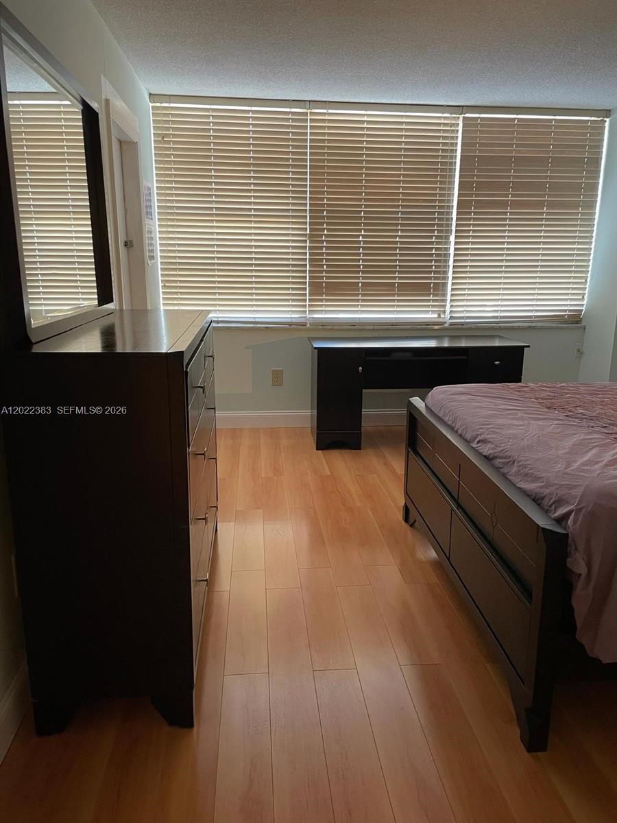 18021 Biscayne Blvd #1701/2, Aventura FL 33160