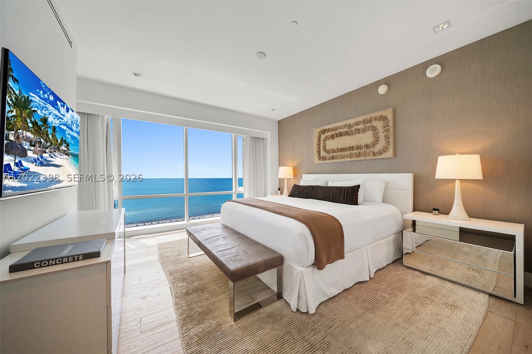 102 24th St #PH-1718, Miami Beach FL 33139