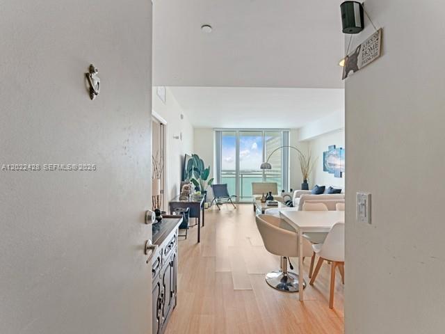 951 Brickell Ave #2808, Miami FL 33131