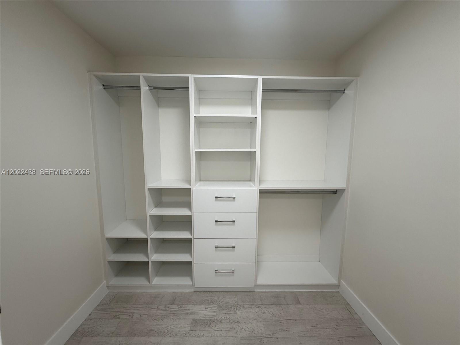 801 N Venetian Dr #408, Miami FL 33139