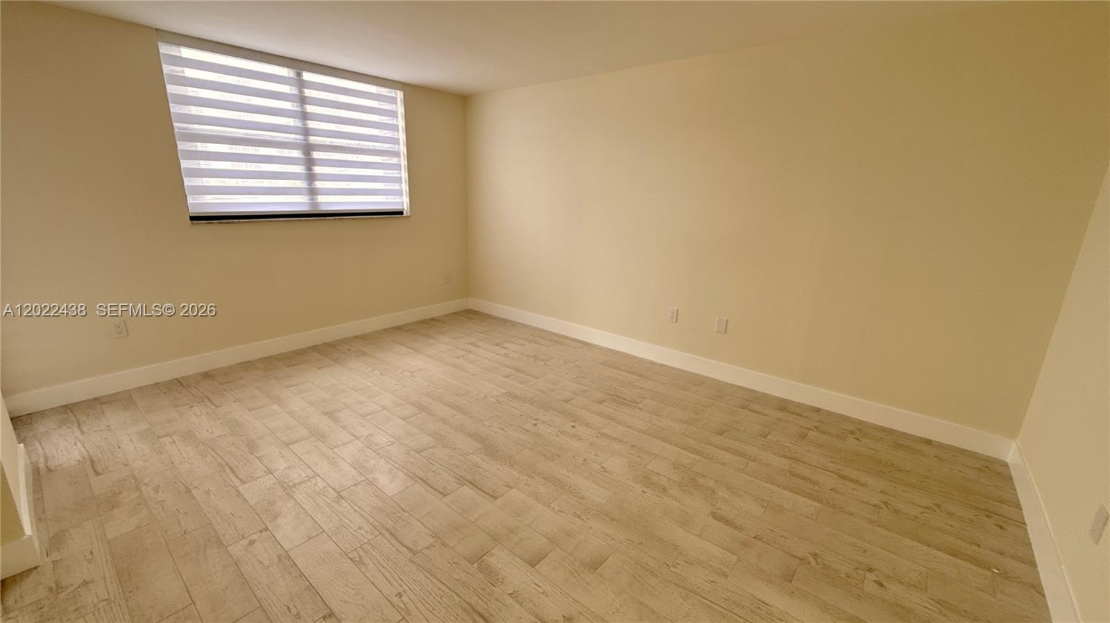801 N Venetian Dr #408, Miami FL 33139